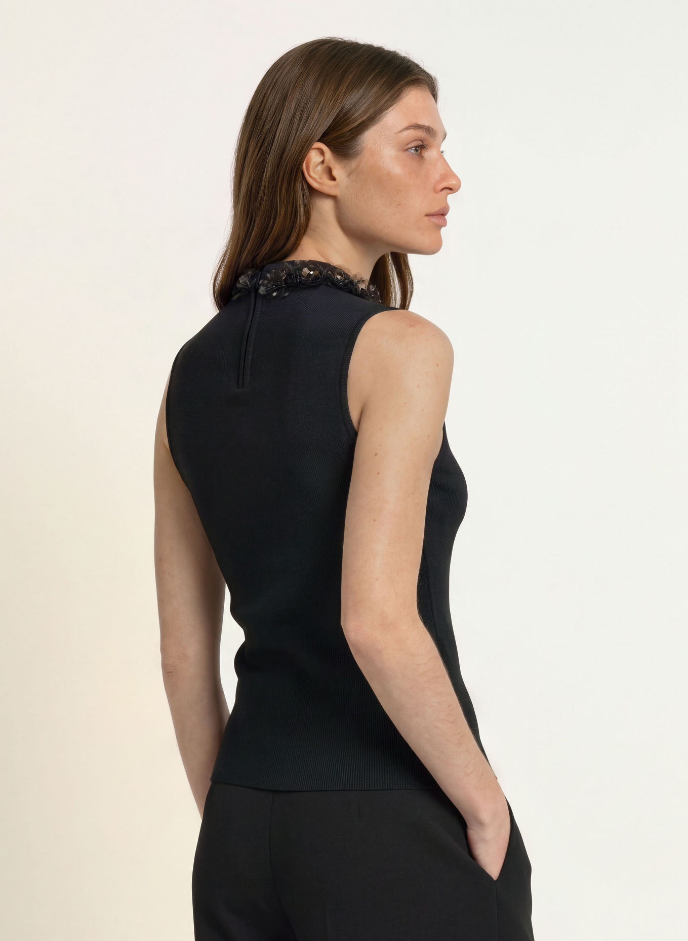 TED BAKER Top SELORA mit Pailletten: SCHWARZ