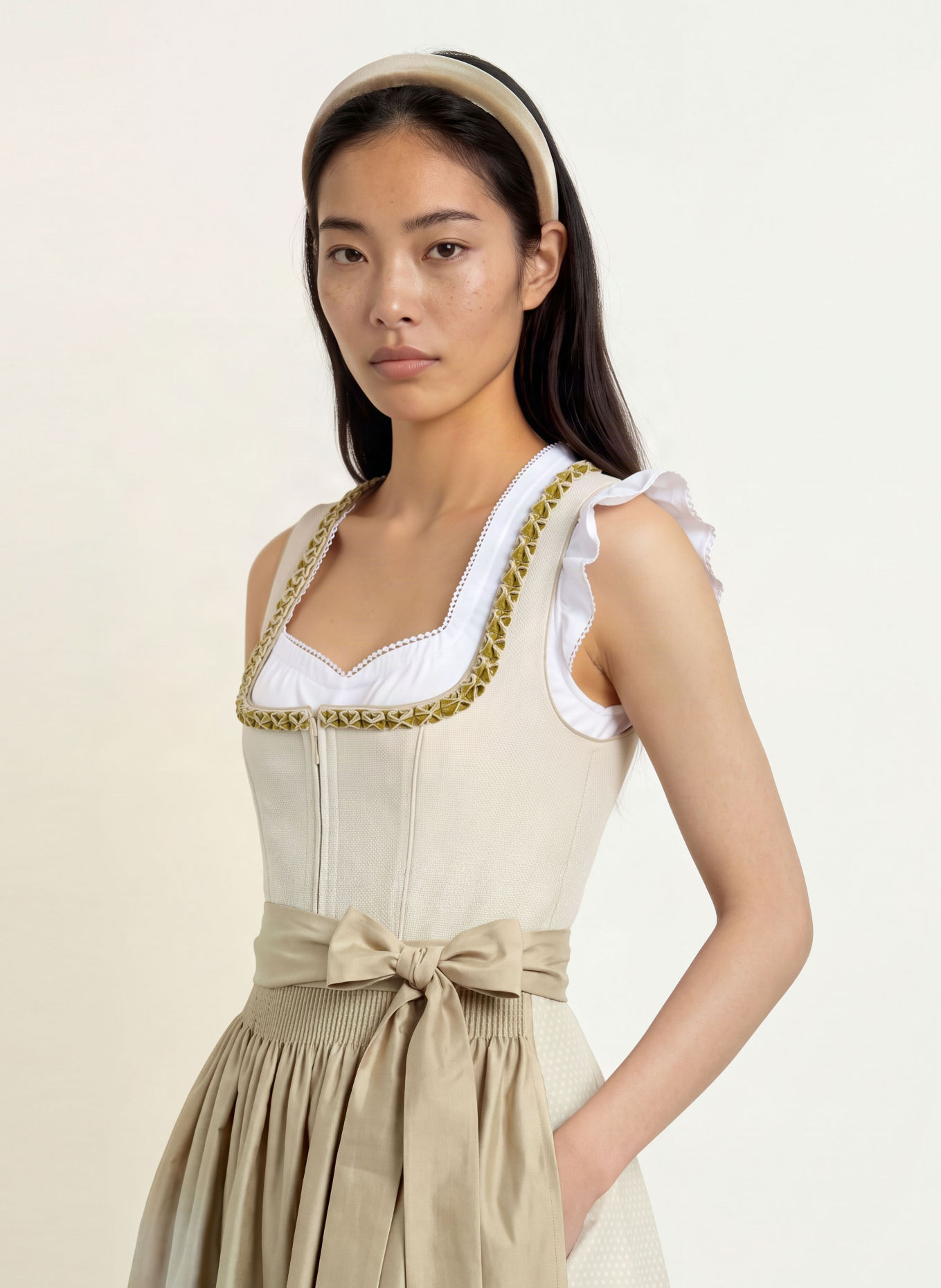 KRÜGER Dirndl MARIBEL: BEIGE / HELLGRÜN