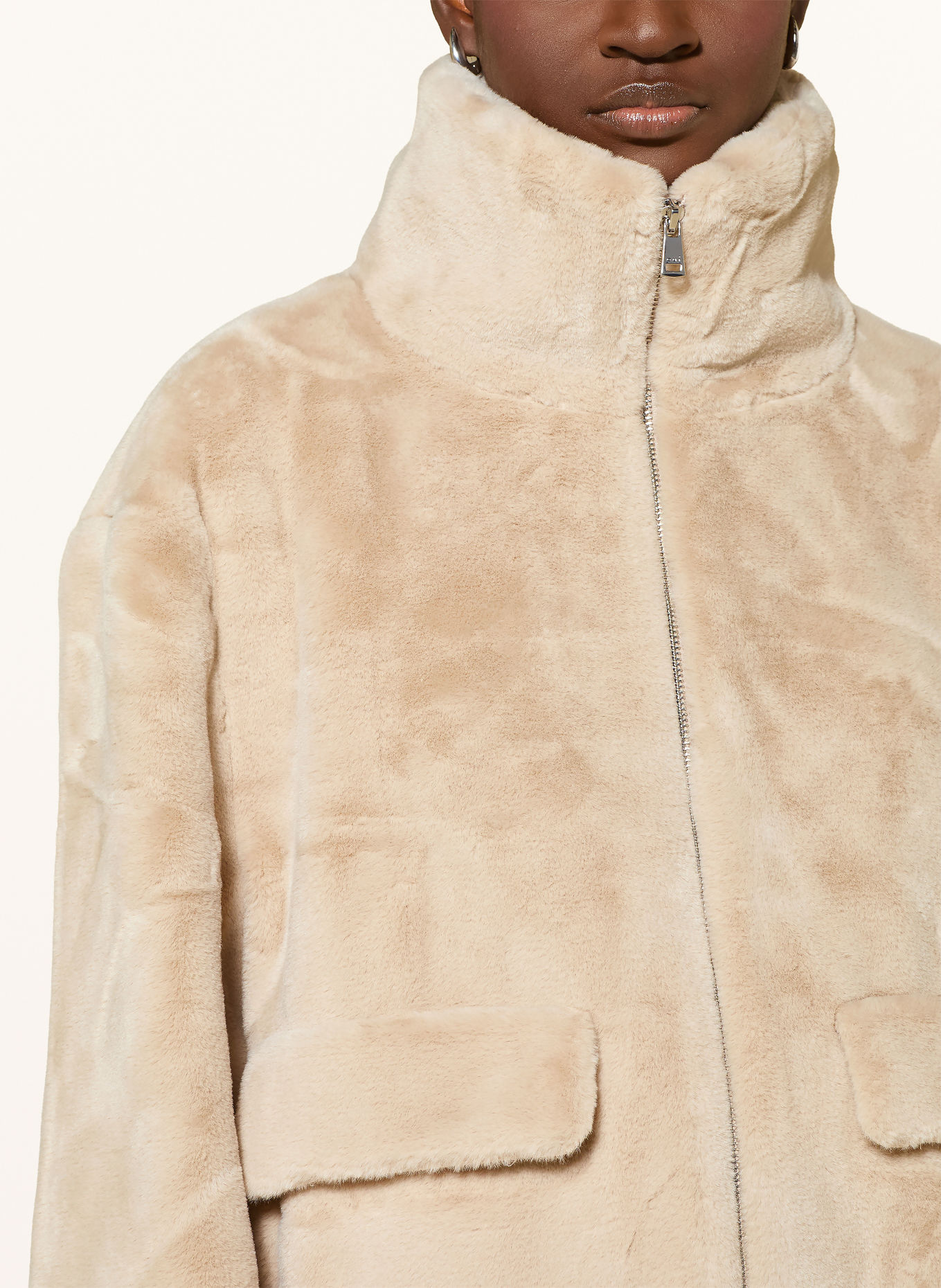 Oui Faux Fur Jacket: BEIGE