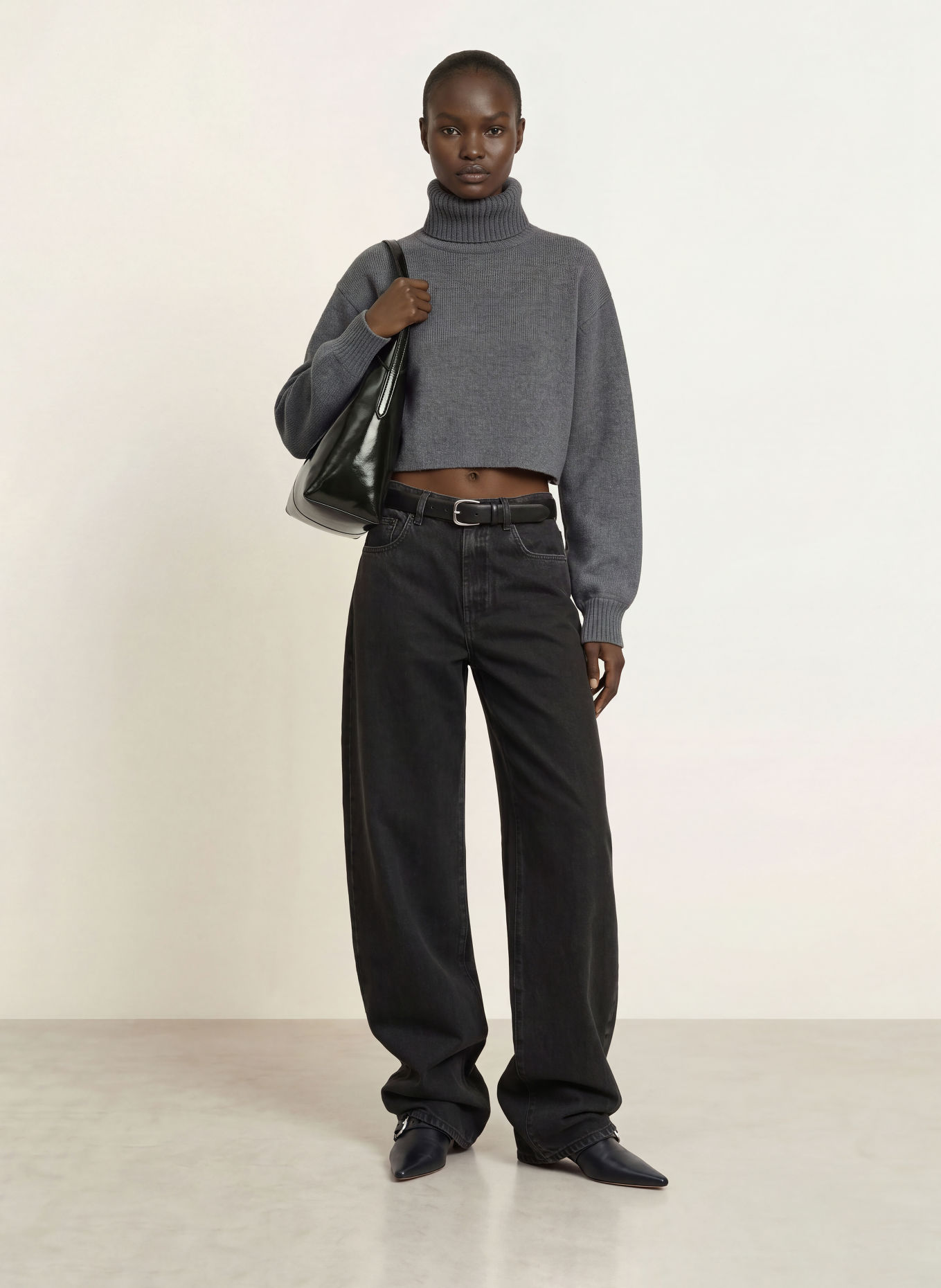 The Frankie Shop Barrel-leg jeans NICK: 146 BLACK WASH
