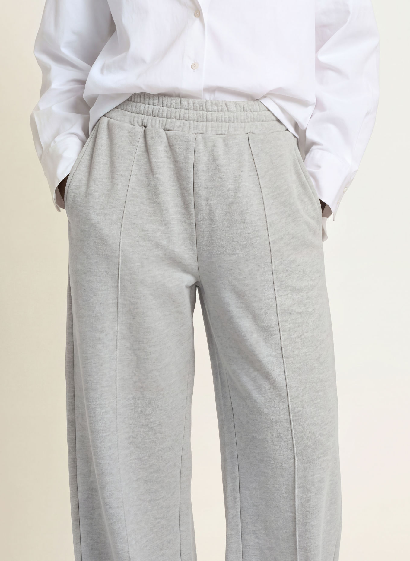 The Frankie Shop MIRRA Sweatpants: GRAY