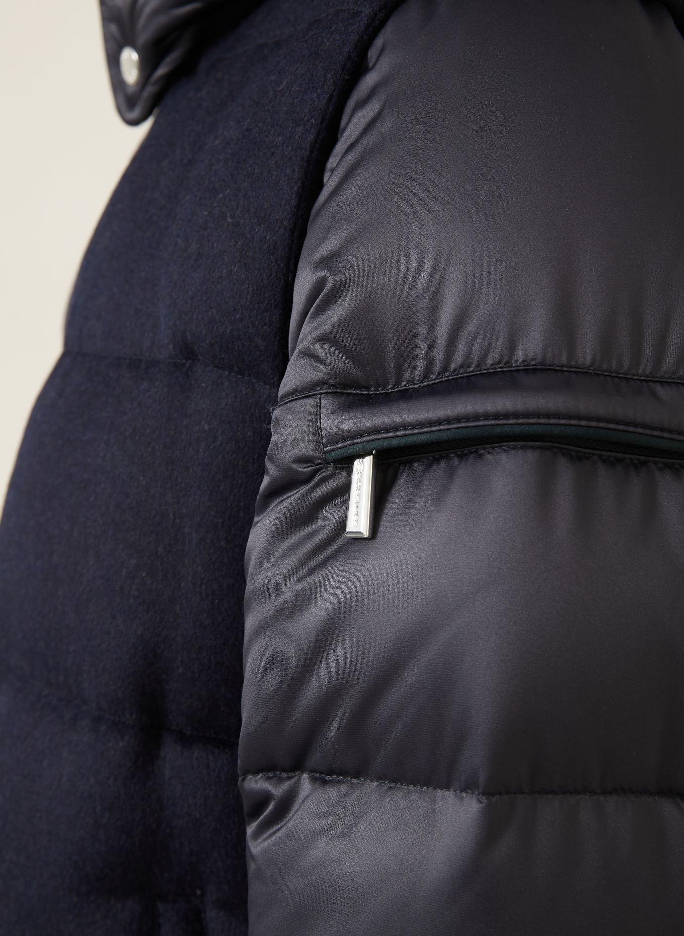 MOORER Daunenjacke CASCIANO im Materialmix mit abnehmbaren Ärmeln: DUNKELBLAU