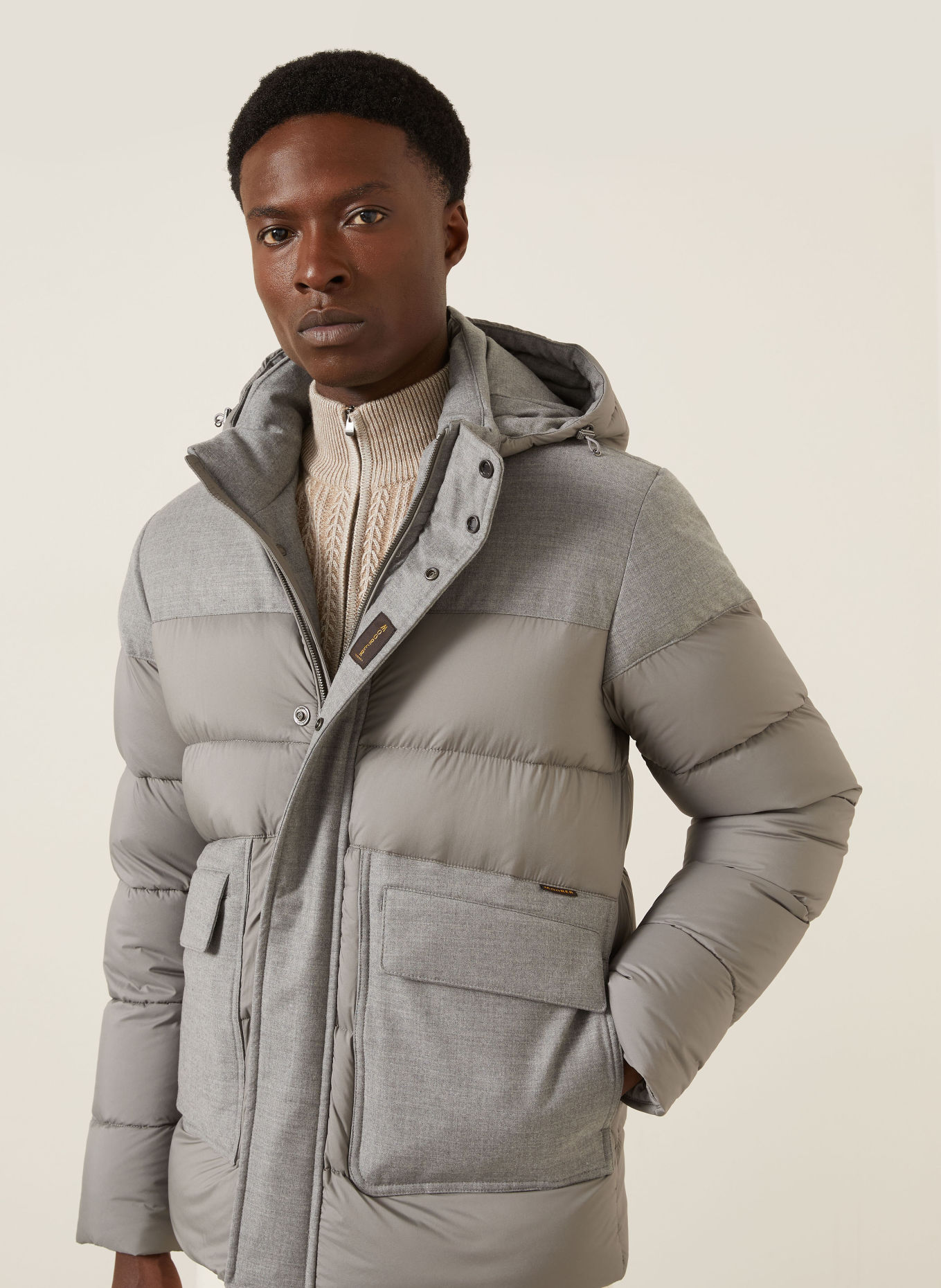 MOORER DORAZIO Down Jacket with Detachable Hood: GRAY