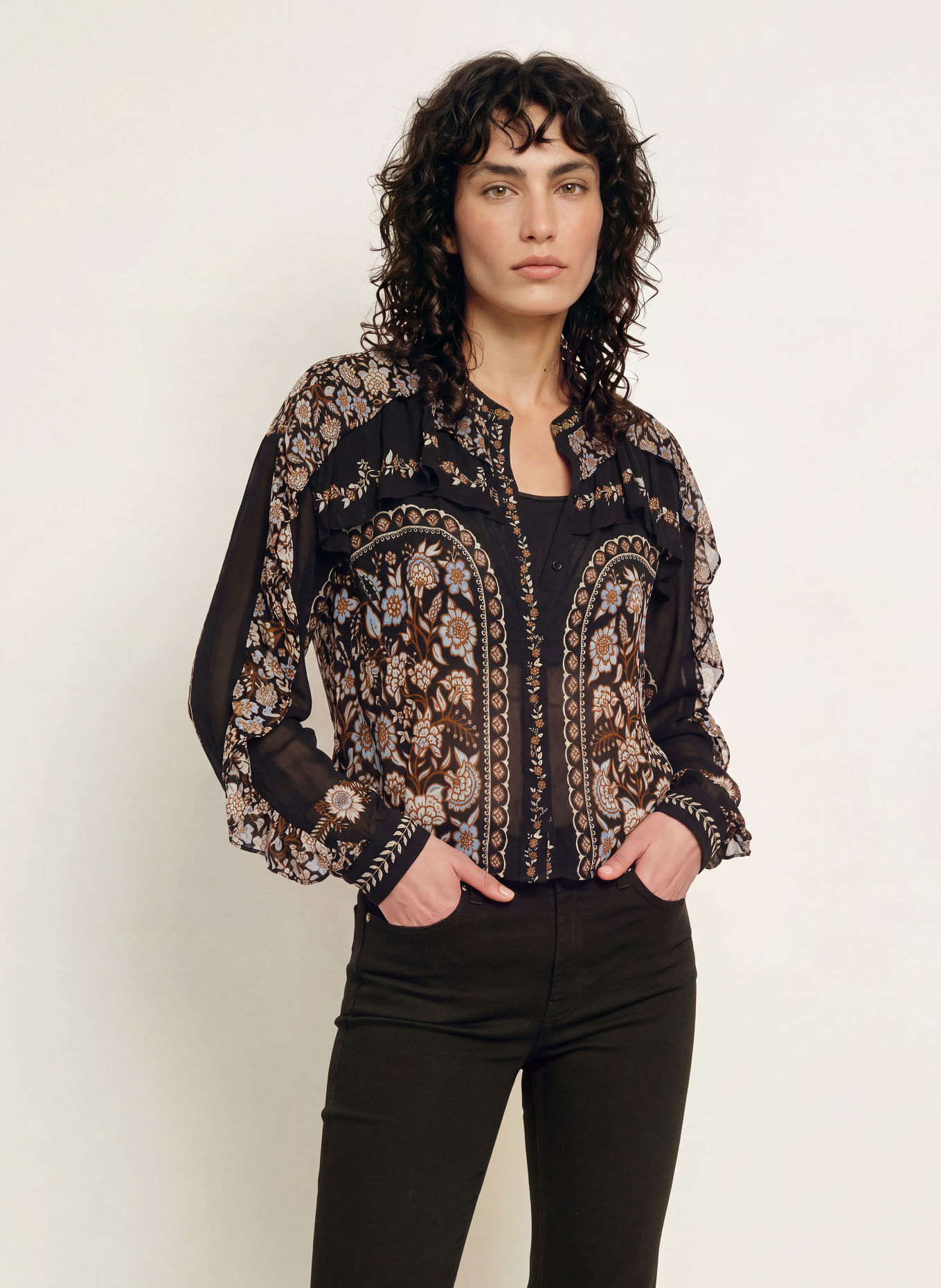 FARM RIO Bluse DANIELA mit Volants: SCHWARZ / HELLBLAU / WEISS