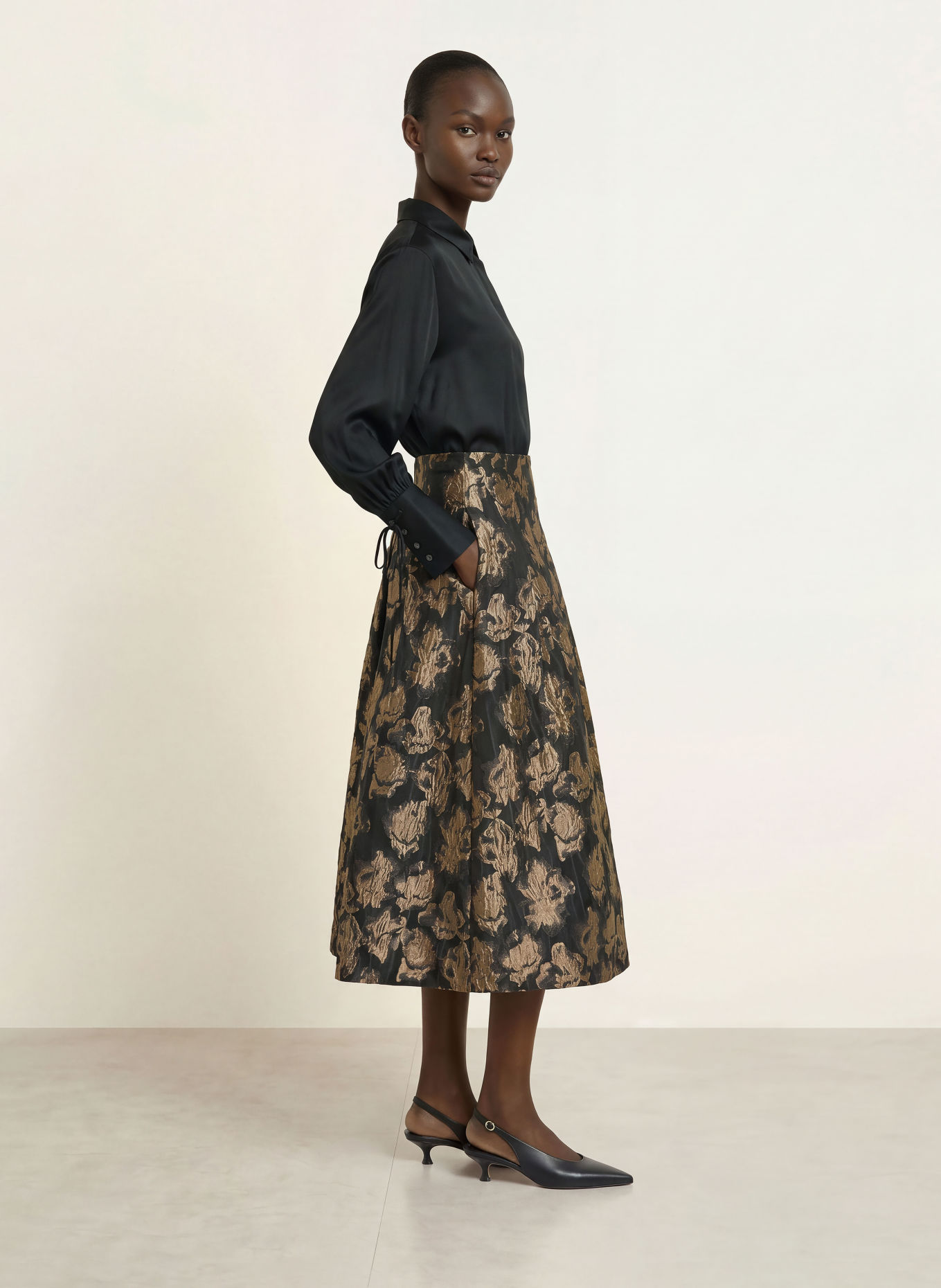 InWear Jacquardrok YANCIEIW: ZWART / GOUD / PETROL