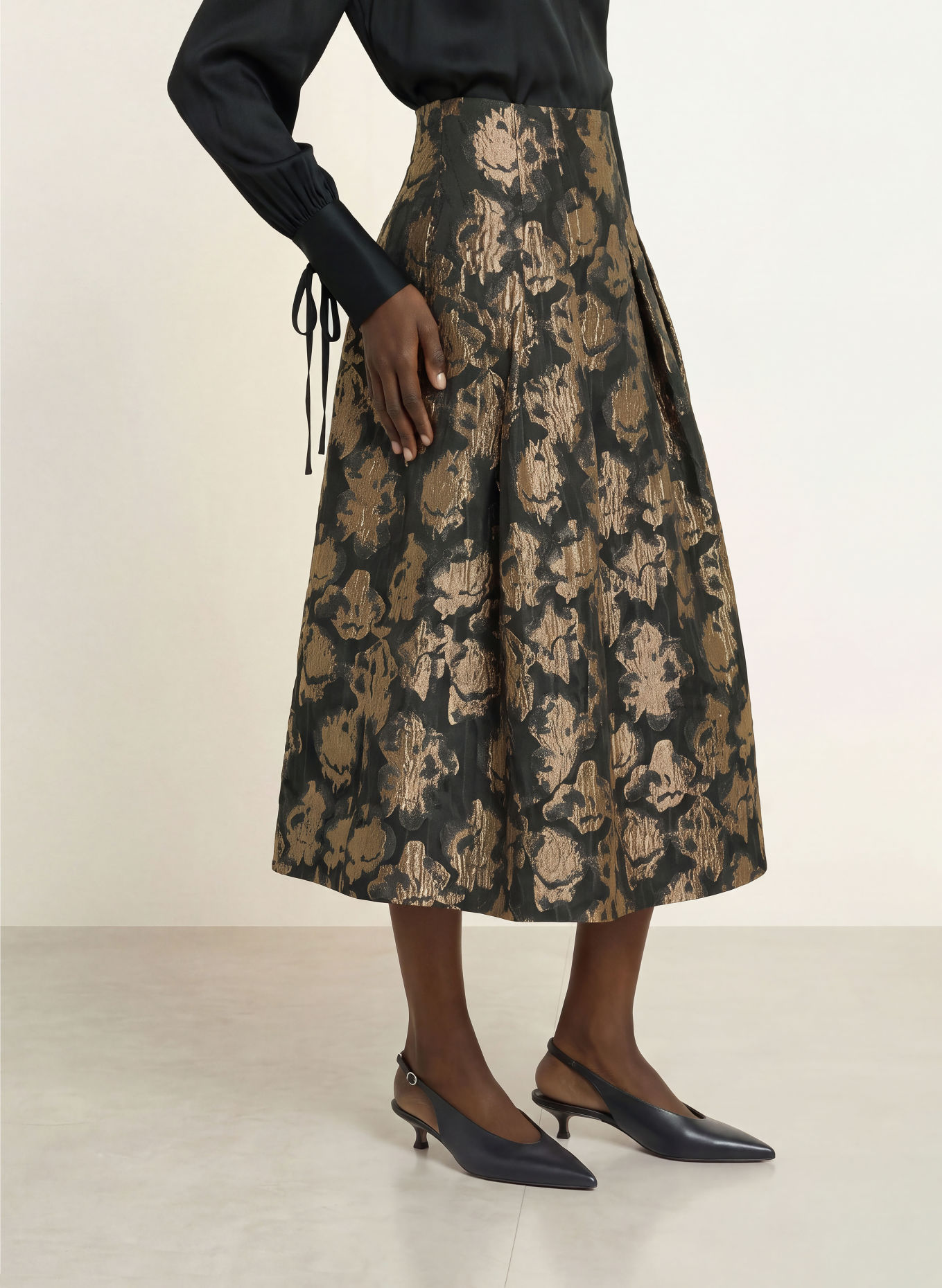 InWear Jacquardrok YANCIEIW: ZWART / GOUD / PETROL
