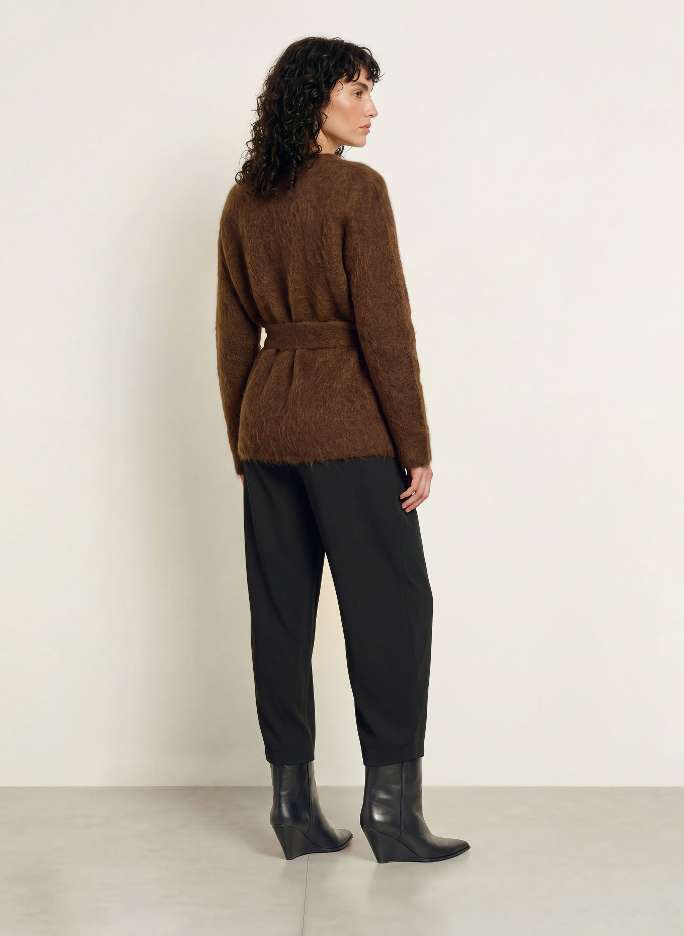 InWear PELLOIW Knit wrap with Alpaca: DARK BROWN