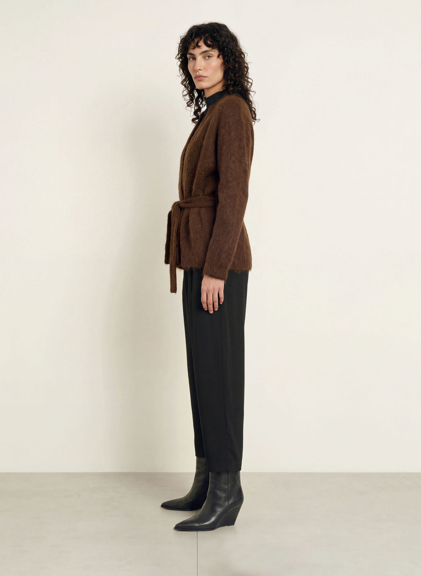 InWear PELLOIW Knit wrap with Alpaca: DARK BROWN
