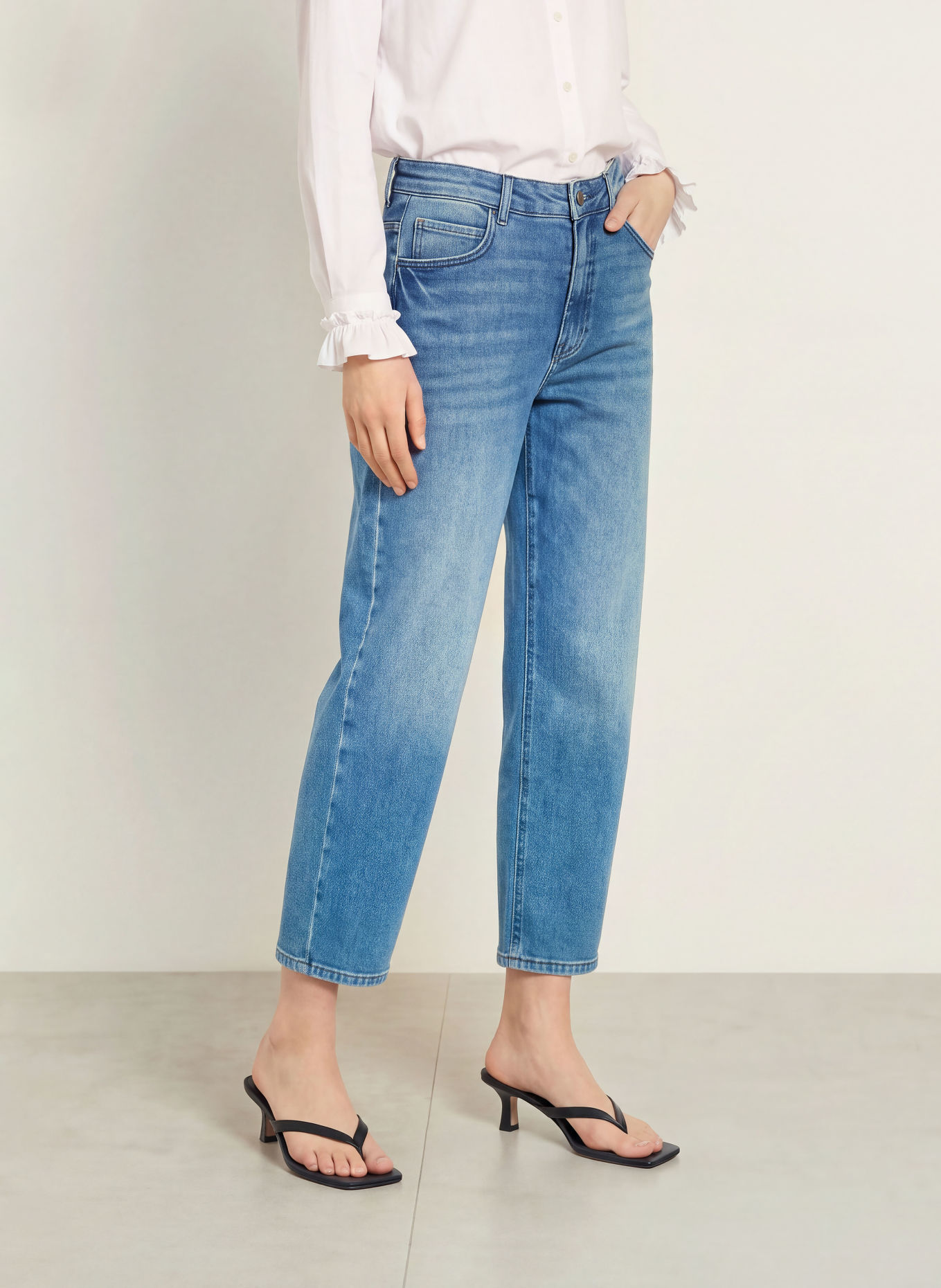 MILANO ITALY Barrel Jeans: 649 denim