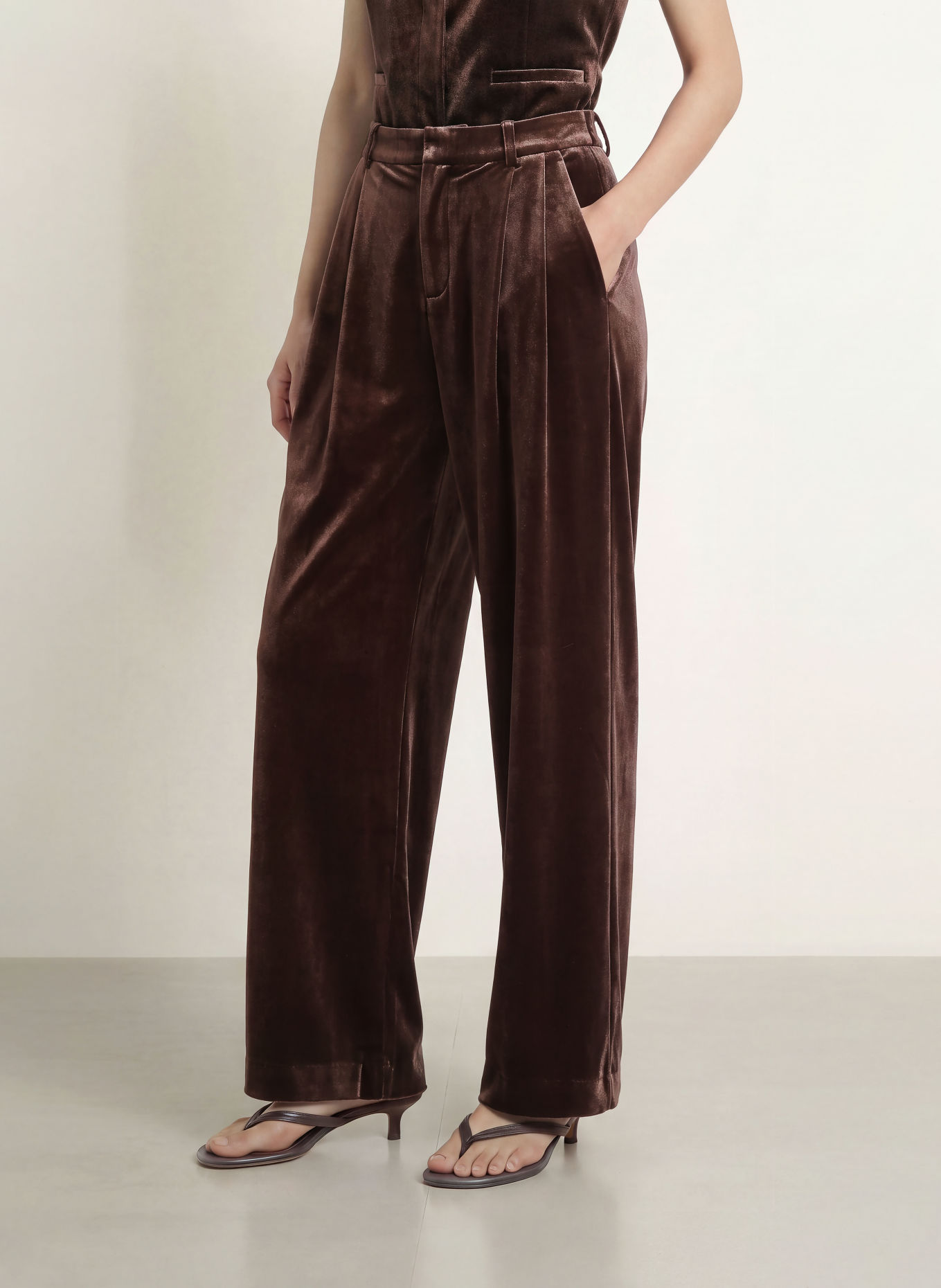 GRACE & MILA Marlenehose BENSON aus Samt: DUNKELBRAUN