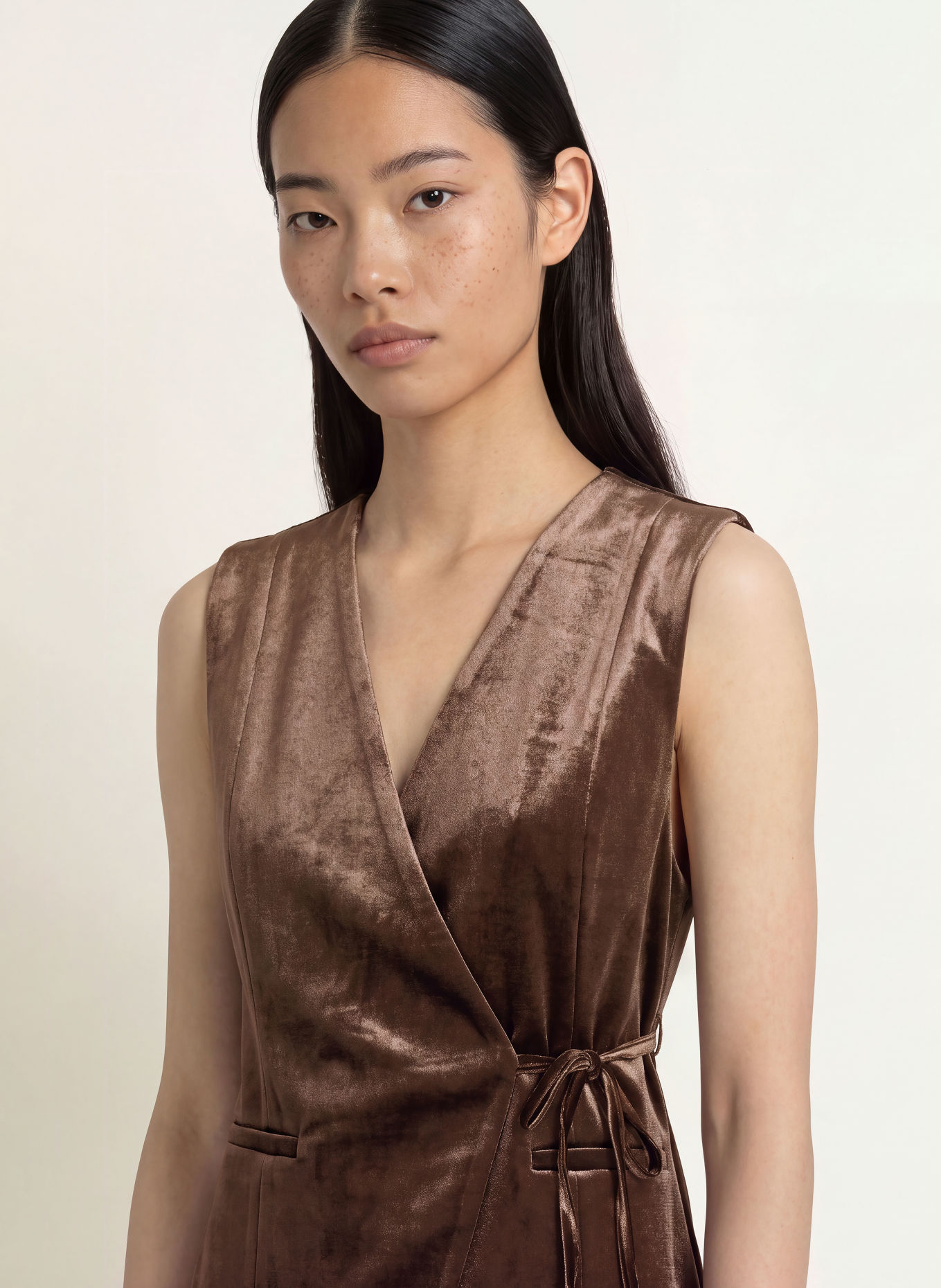 GRACE & MILA Fluwelen vest BENNY: BRUIN