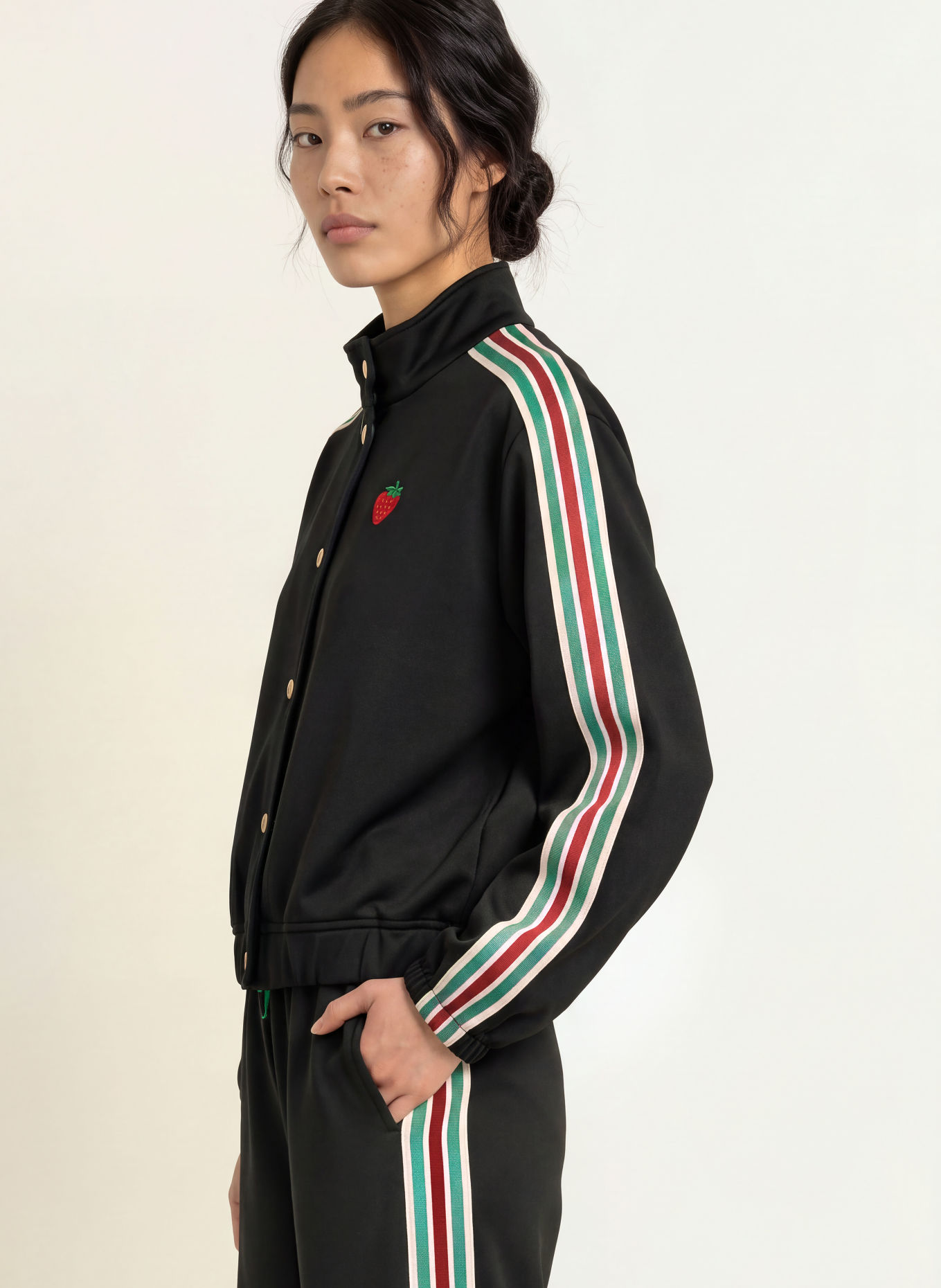 lollys laundry Blouson BROOKLYNNLL mit Galonstreifen: SCHWARZ