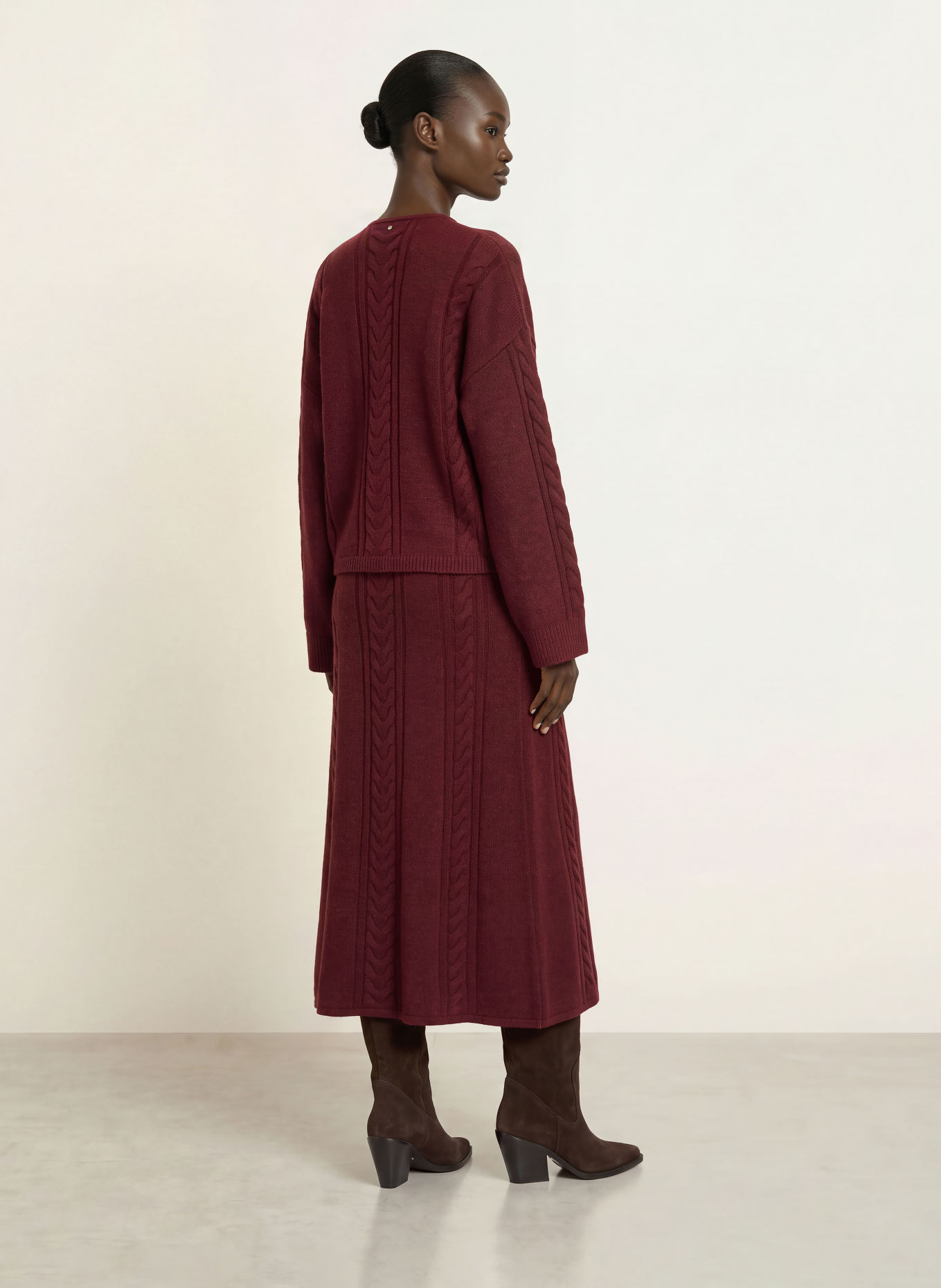 BOSS Pull FAMIOCA: ROUGE FONCÉ