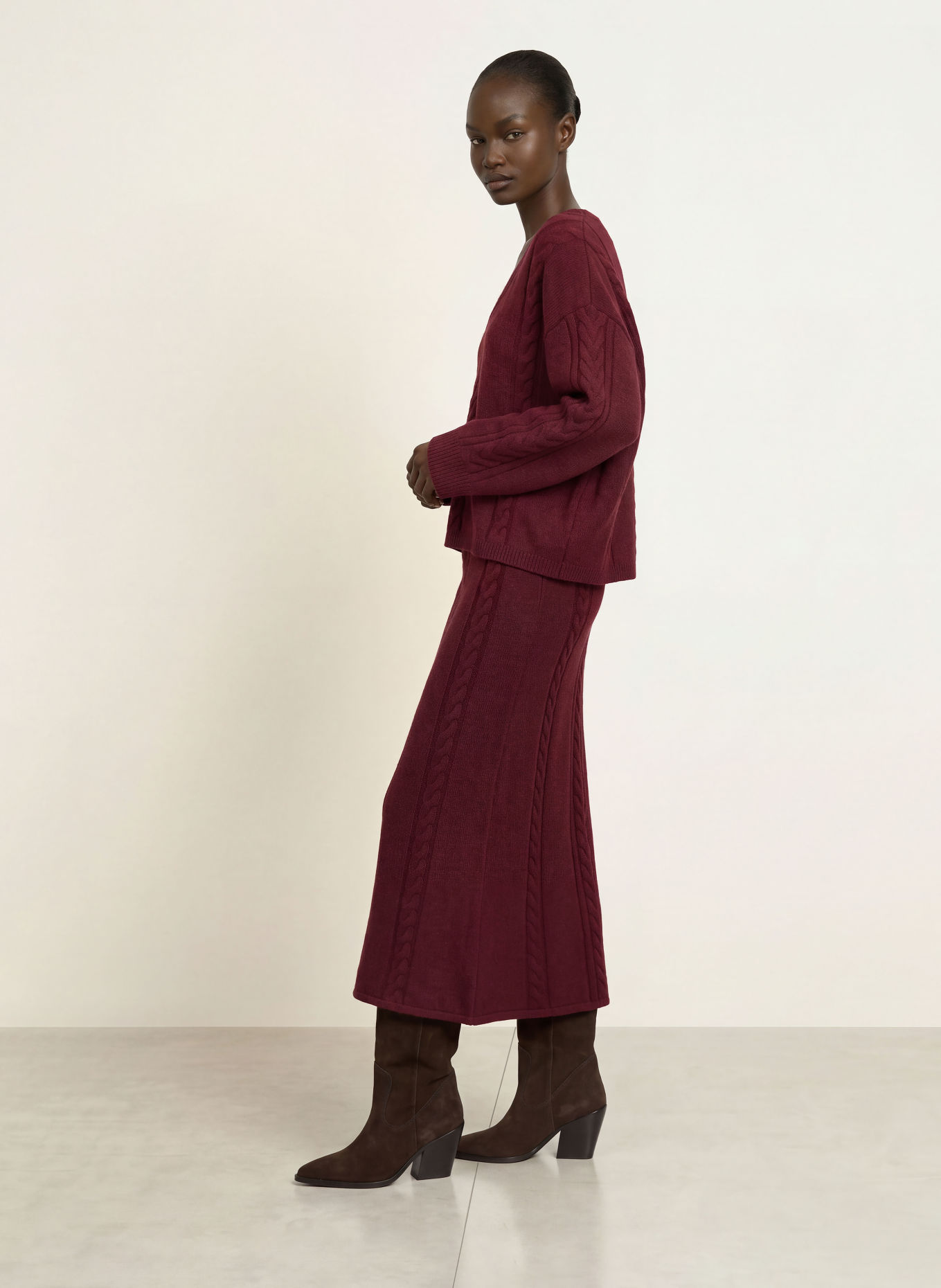 BOSS Pull FAMIOCA: ROUGE FONCÉ
