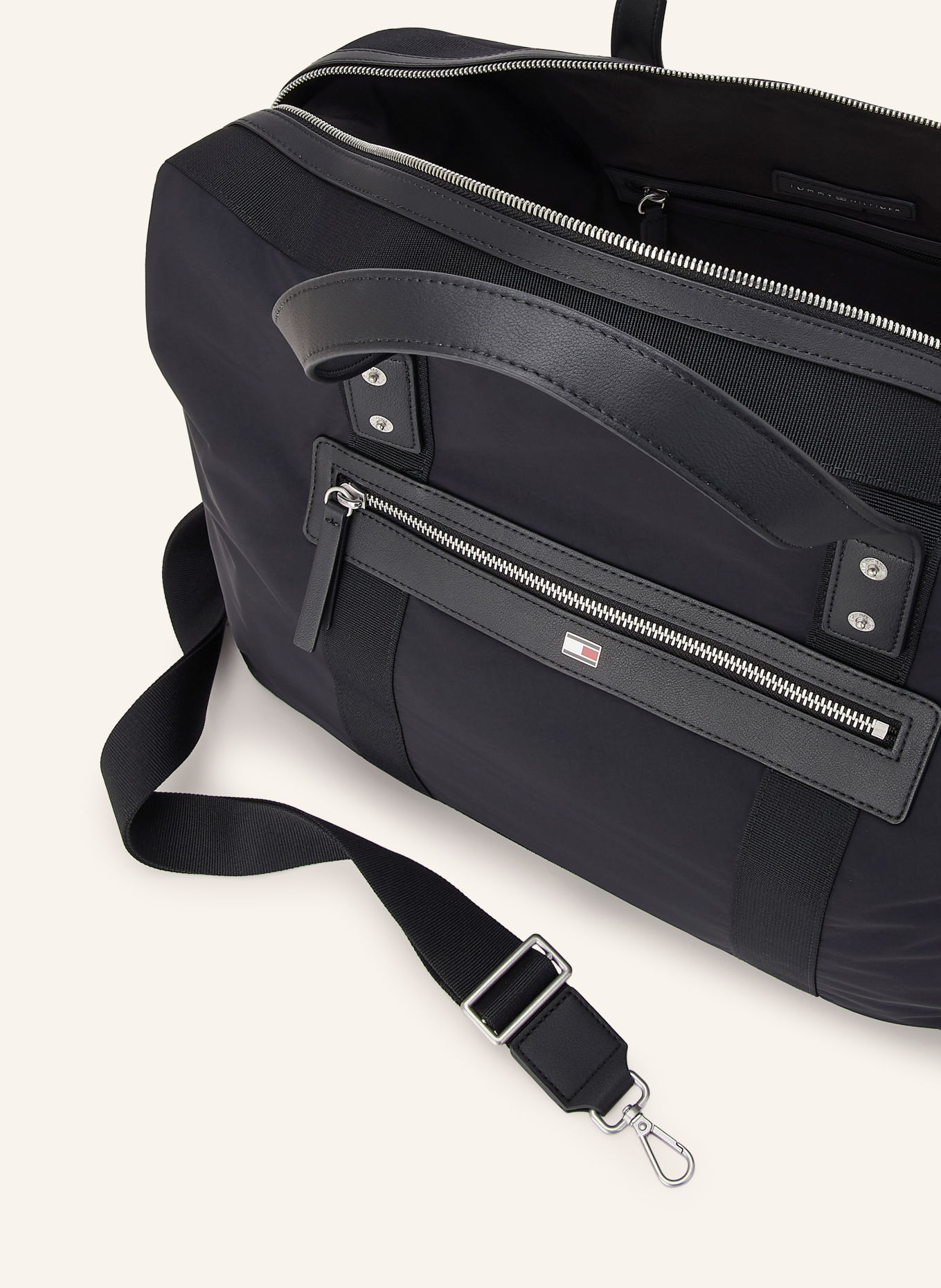 TOMMY HILFIGER Travel bag: BLACK / SILVER