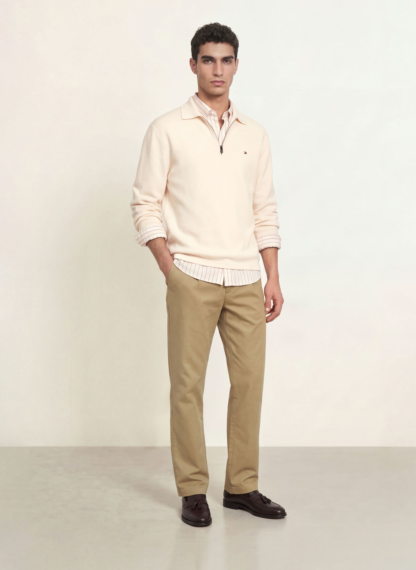 TOMMY HILFIGER Sweater: CREAM