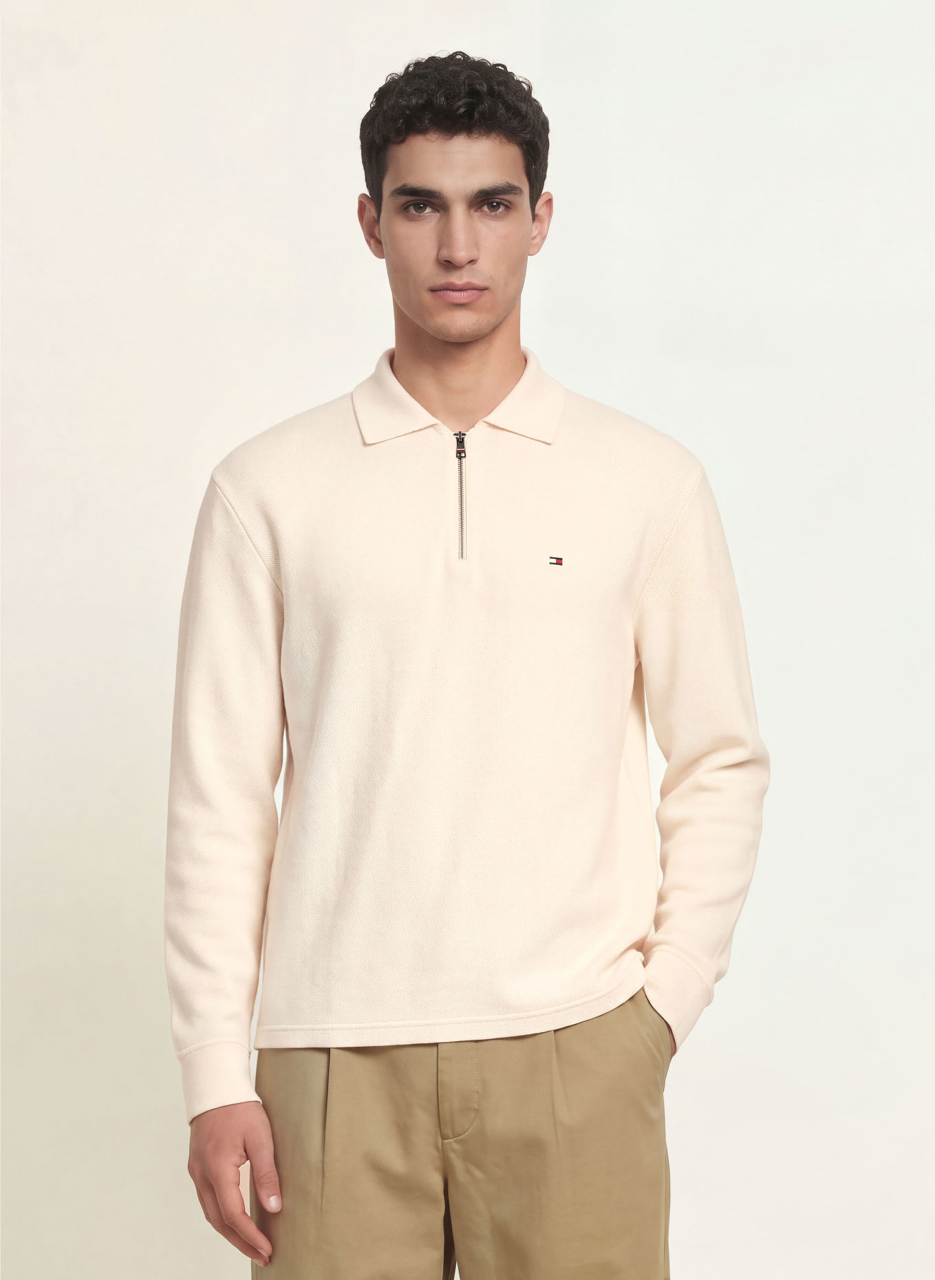TOMMY HILFIGER Sweater: CREAM