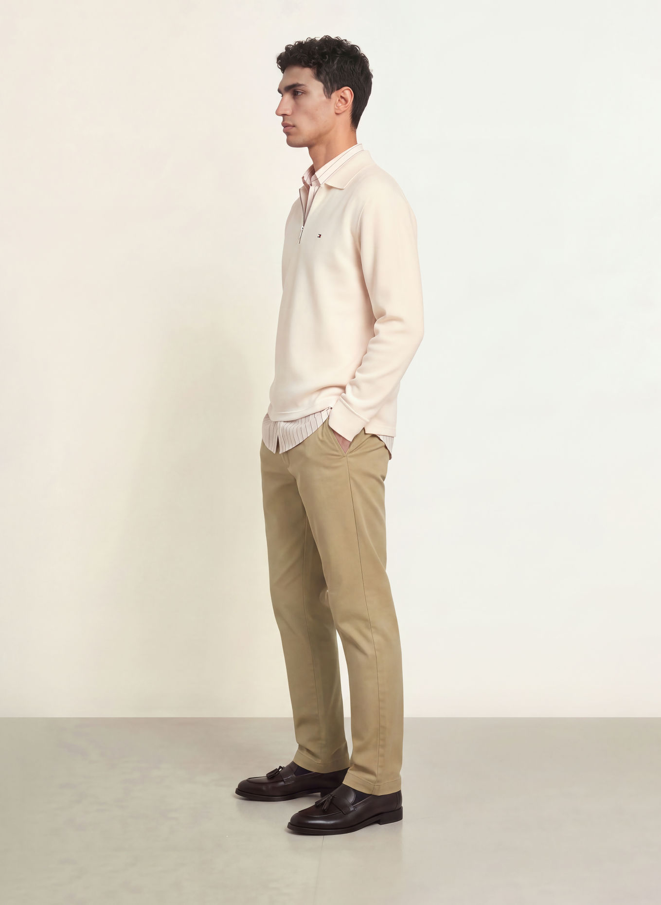 TOMMY HILFIGER Sweater: CREAM