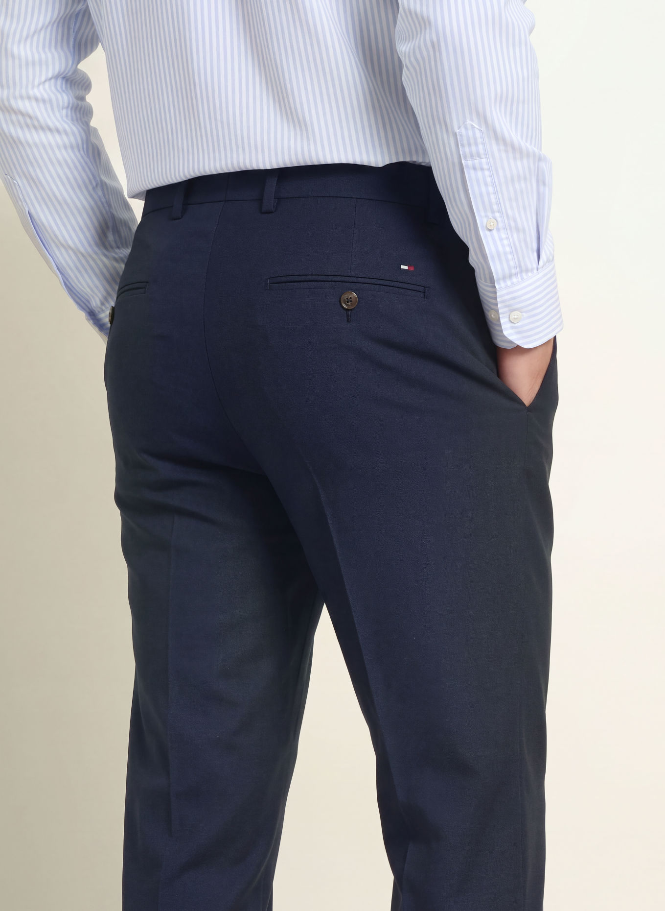 TOMMY HILFIGER Pantalon Chino coupe fuselée: BLEU FONCÉ