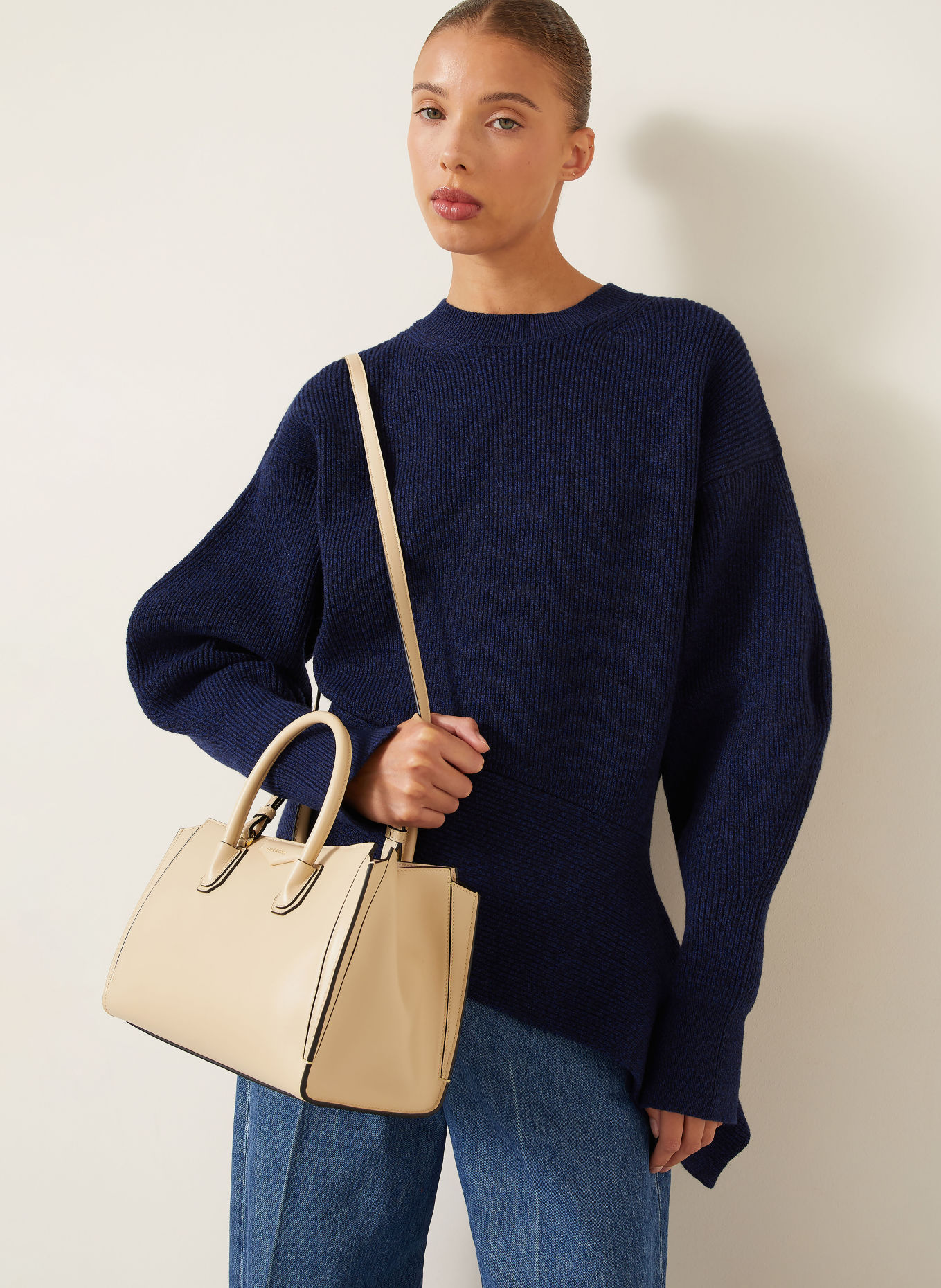 GIVENCHY CATCHALL SMALL Handbag: BEIGE / GOLD