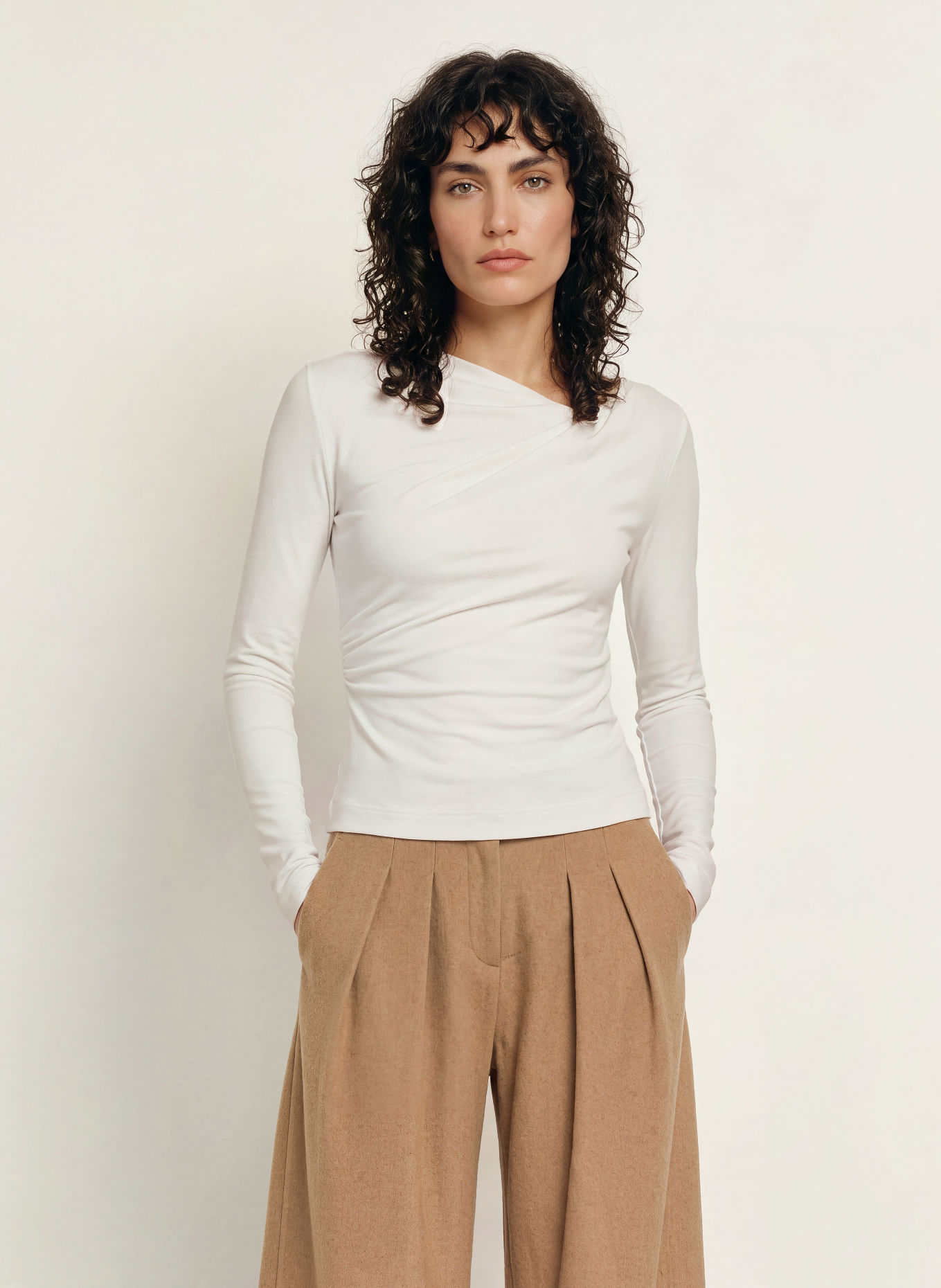 LEZU Longsleeve ZURI: WEISS