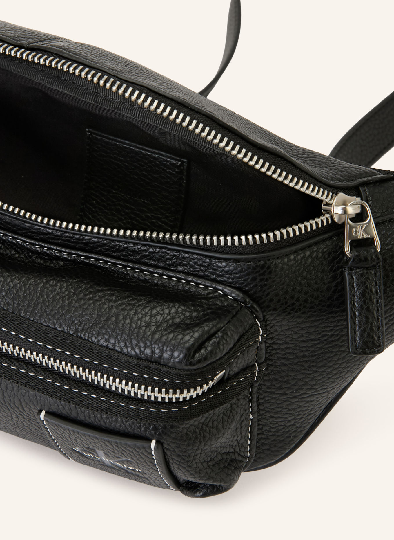 Calvin Klein Belt bag: BLACK / SILVER