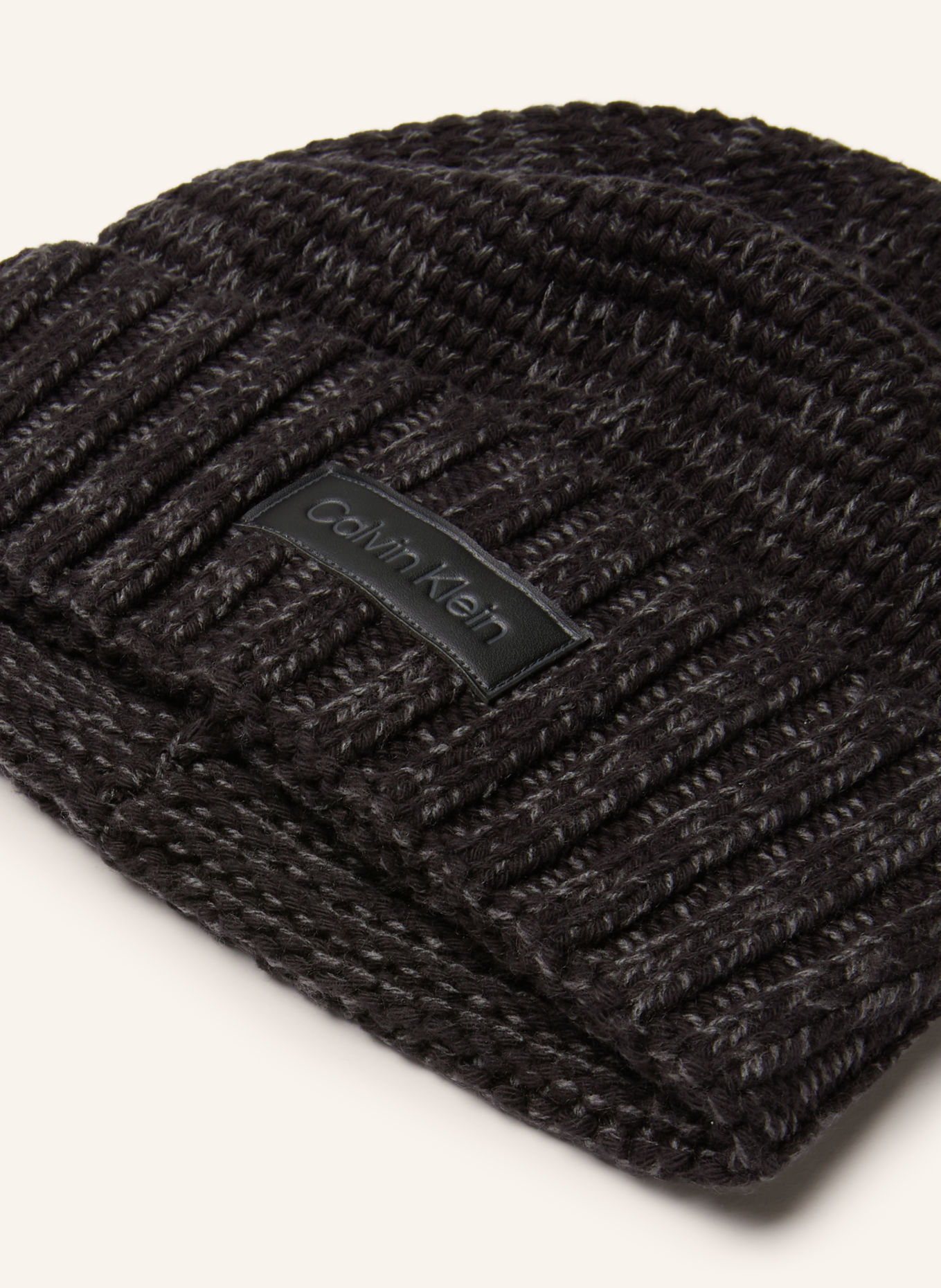 Calvin Klein Bonnet MARL: GRIS FONCÉ / NOIR