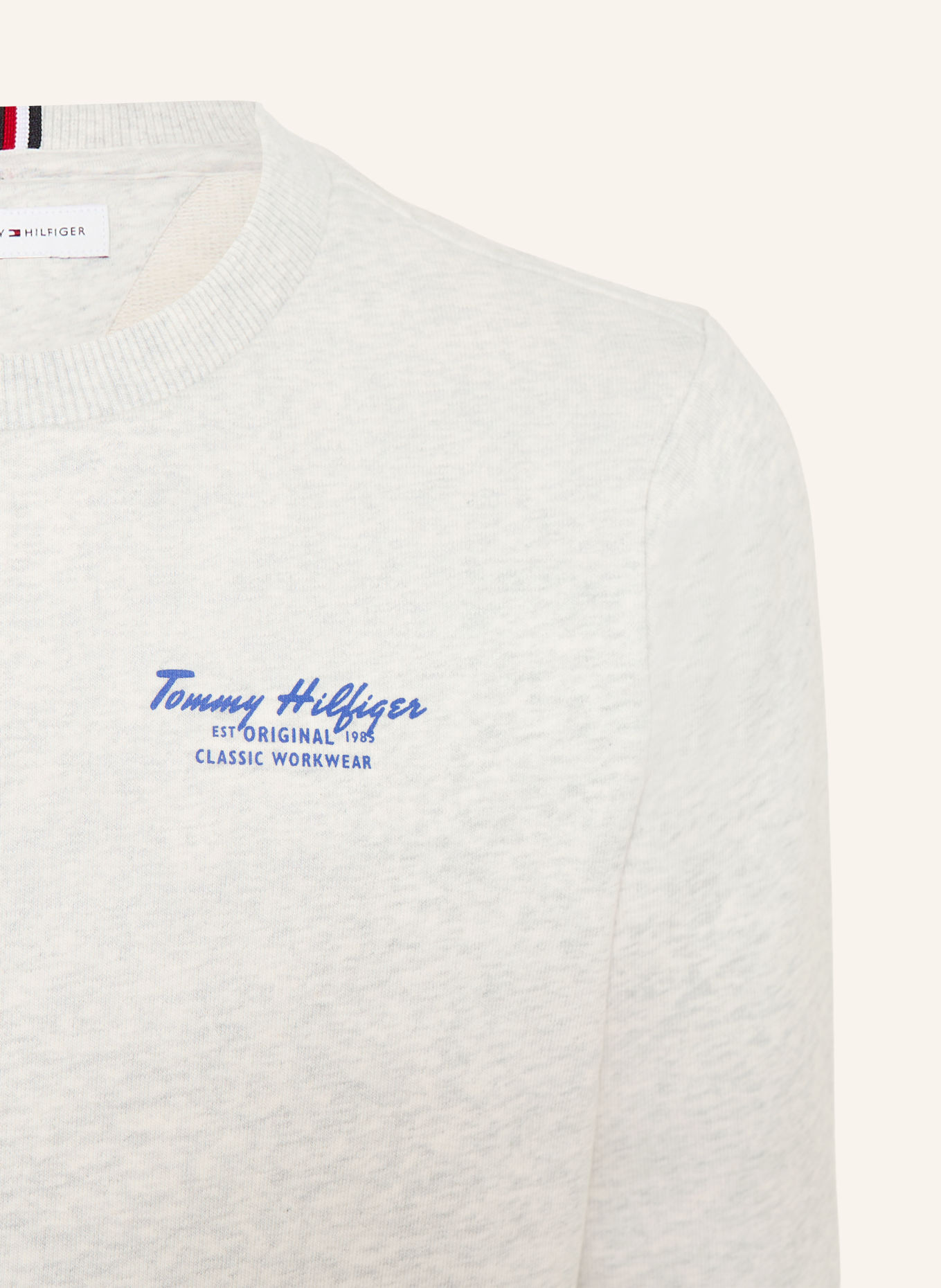 TOMMY HILFIGER Sweatshirt: HELLGRAU