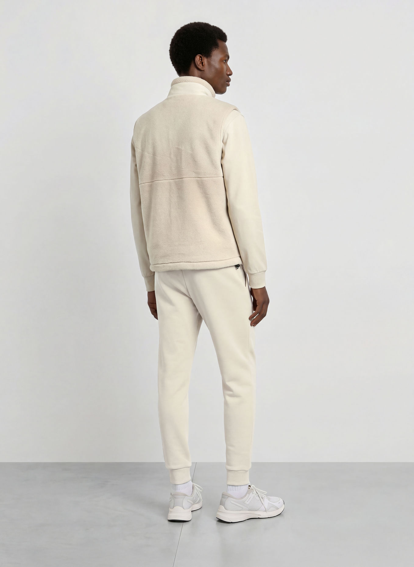 BOSS SVEEDY Fleece Vest: LIGHT BROWN