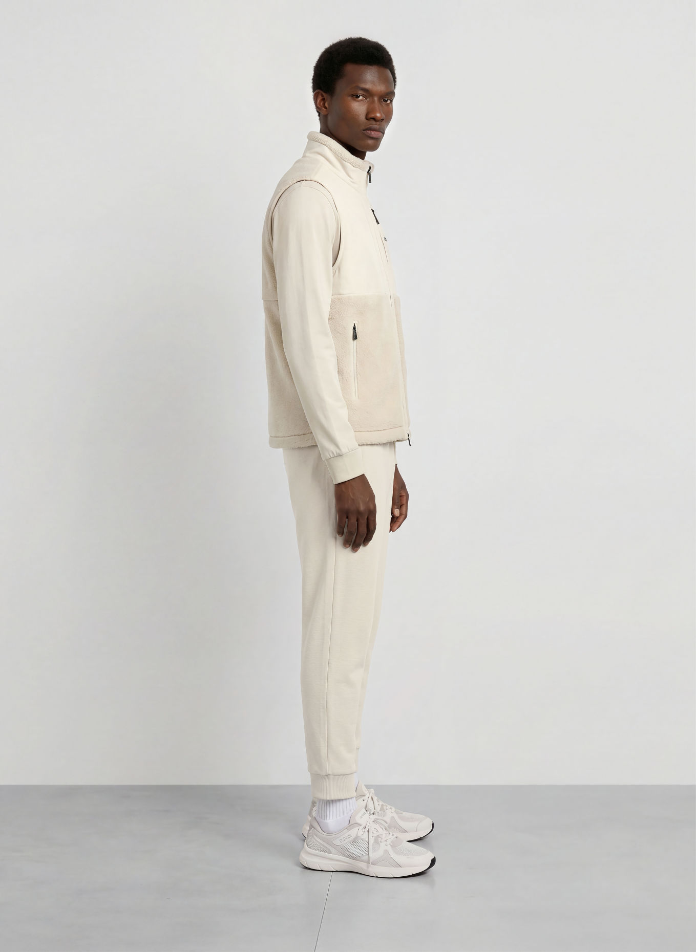 BOSS SVEEDY Fleece Vest: LIGHT BROWN
