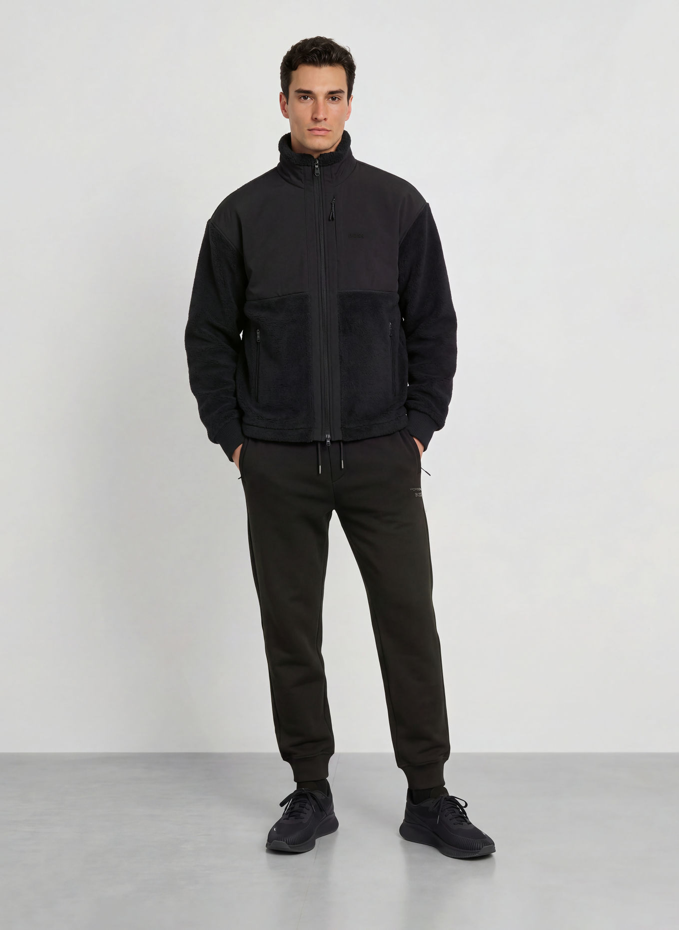 BOSS Fleecejacke SVEEDY im Materialmix: SCHWARZ