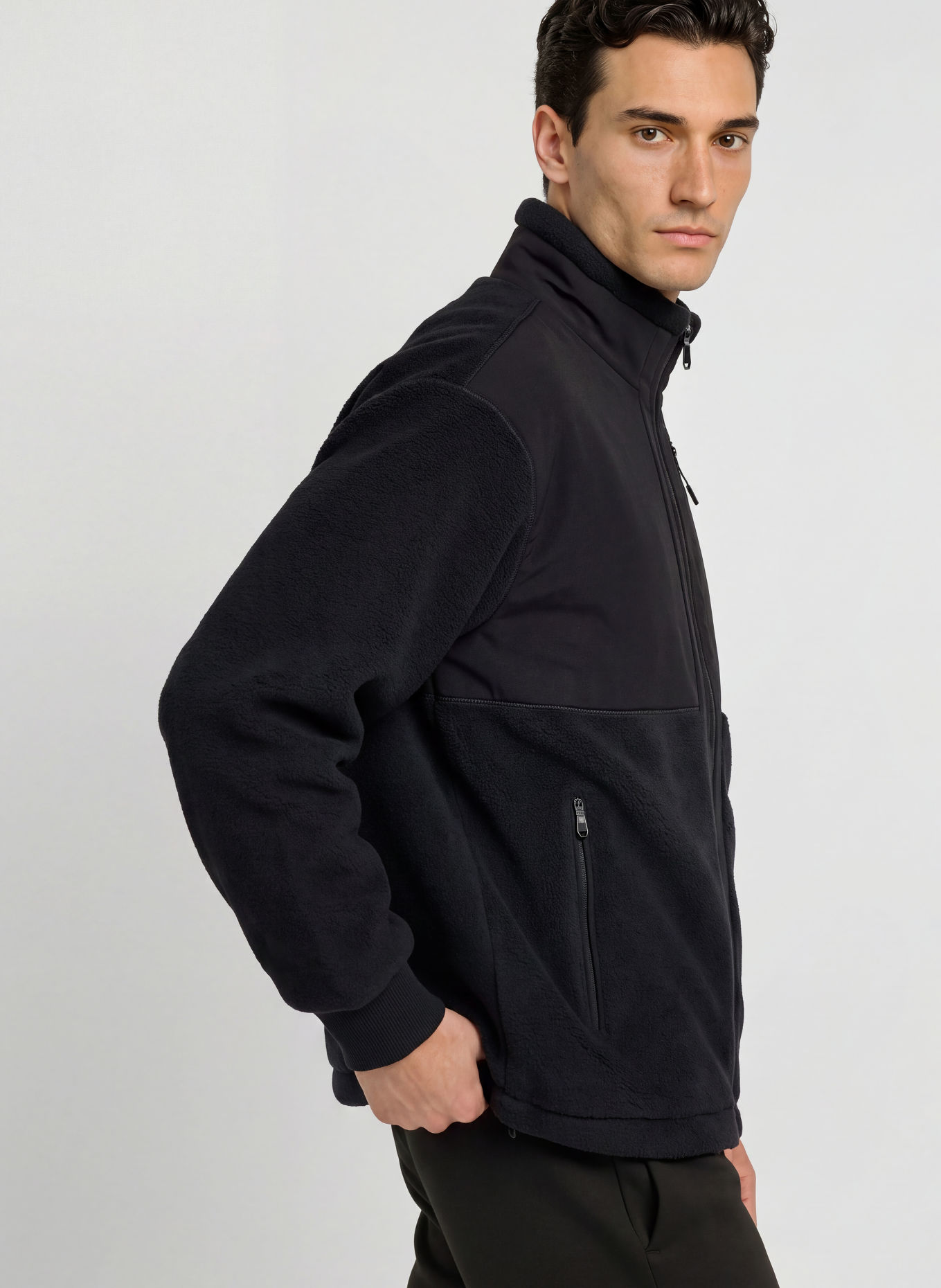 BOSS Fleecejacke SVEEDY im Materialmix: SCHWARZ