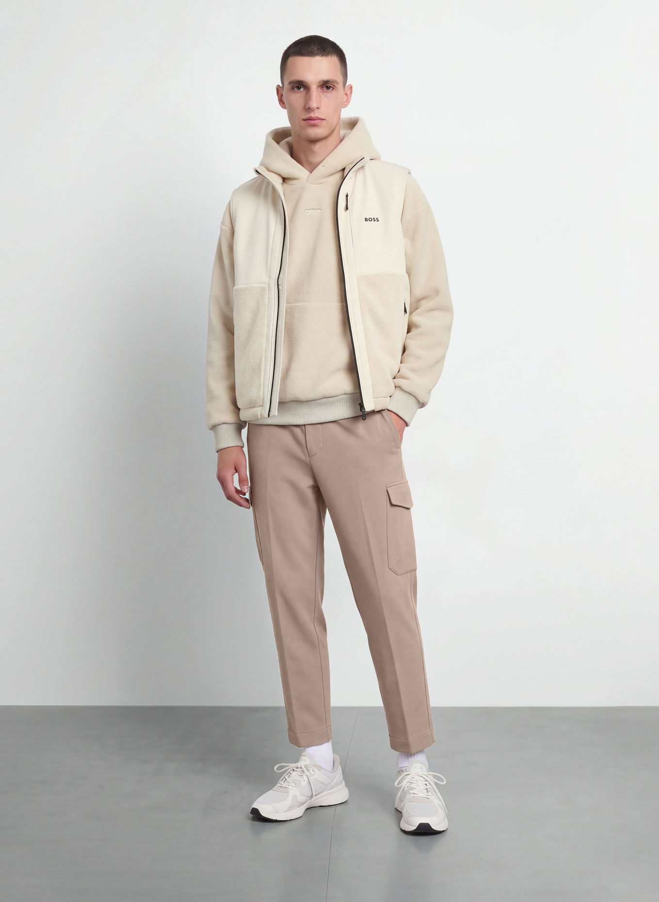 BOSS URBANEX TRANSIT Tapered Fit Flannel Cargo trousers: TAUPE