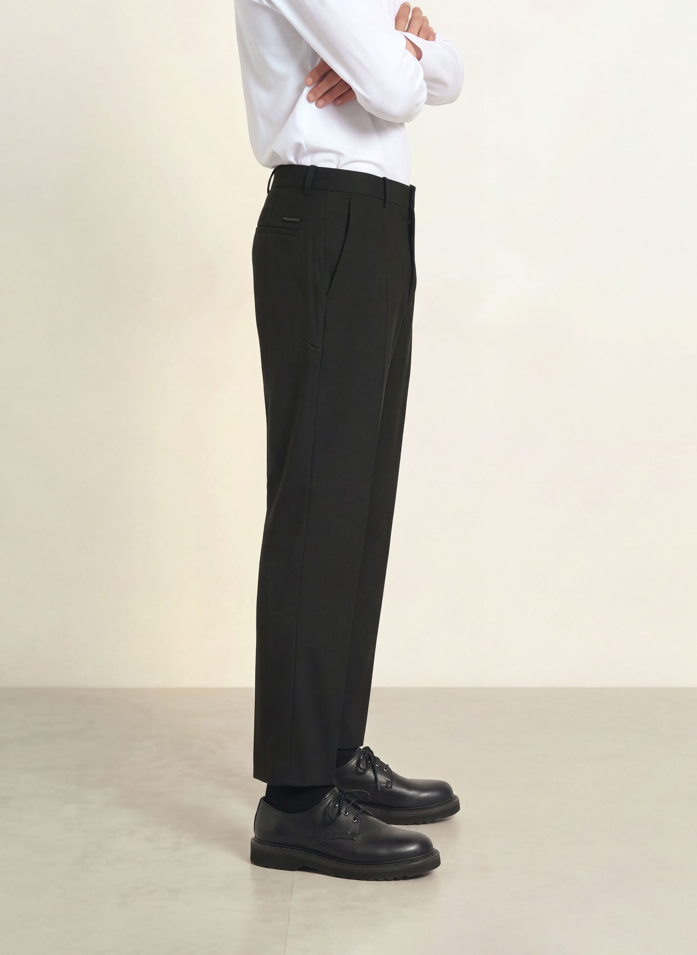 Calvin Klein Tapered-Fit Trousers: BLACK