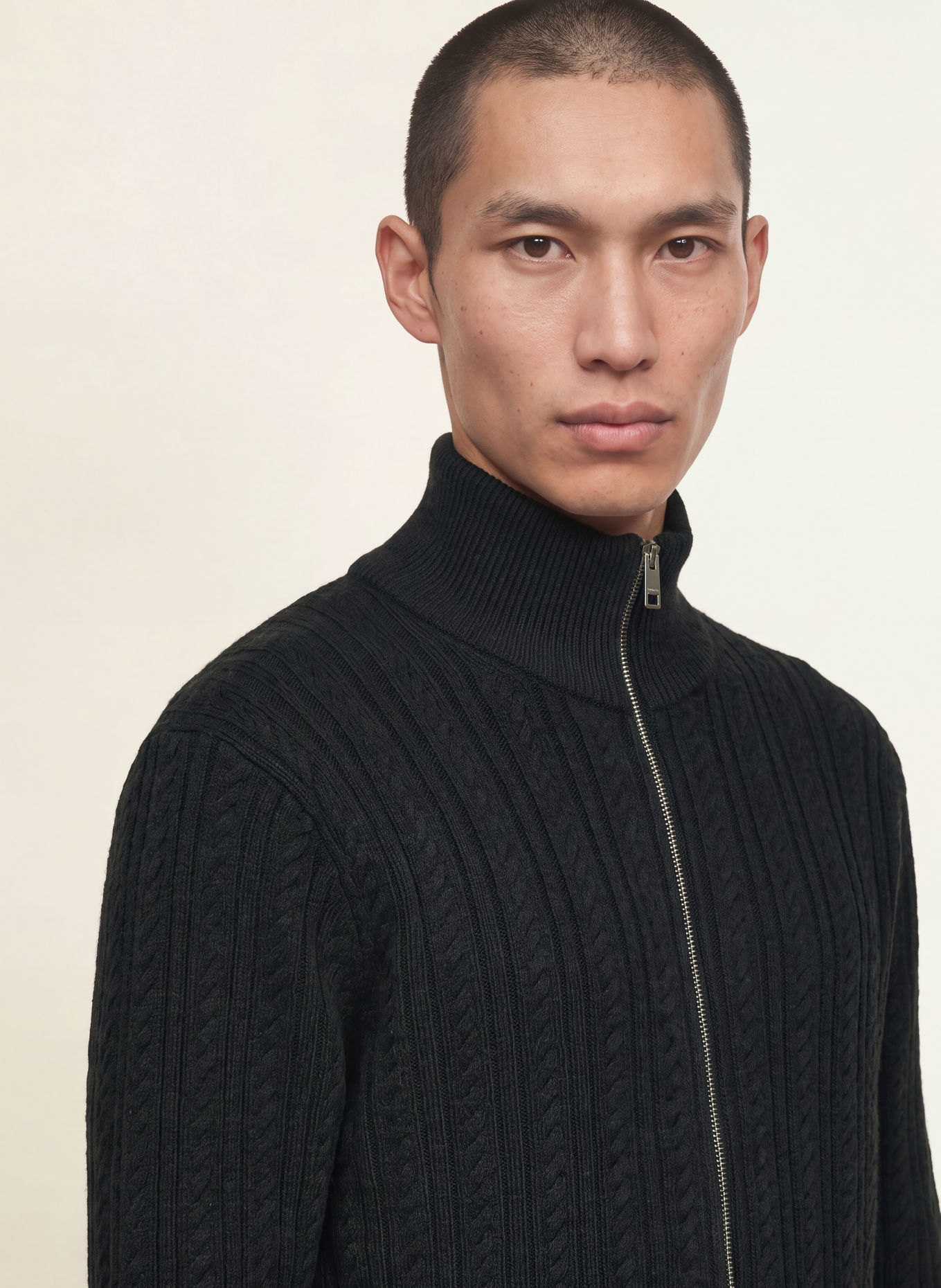 Calvin Klein Cardigan: BLACK