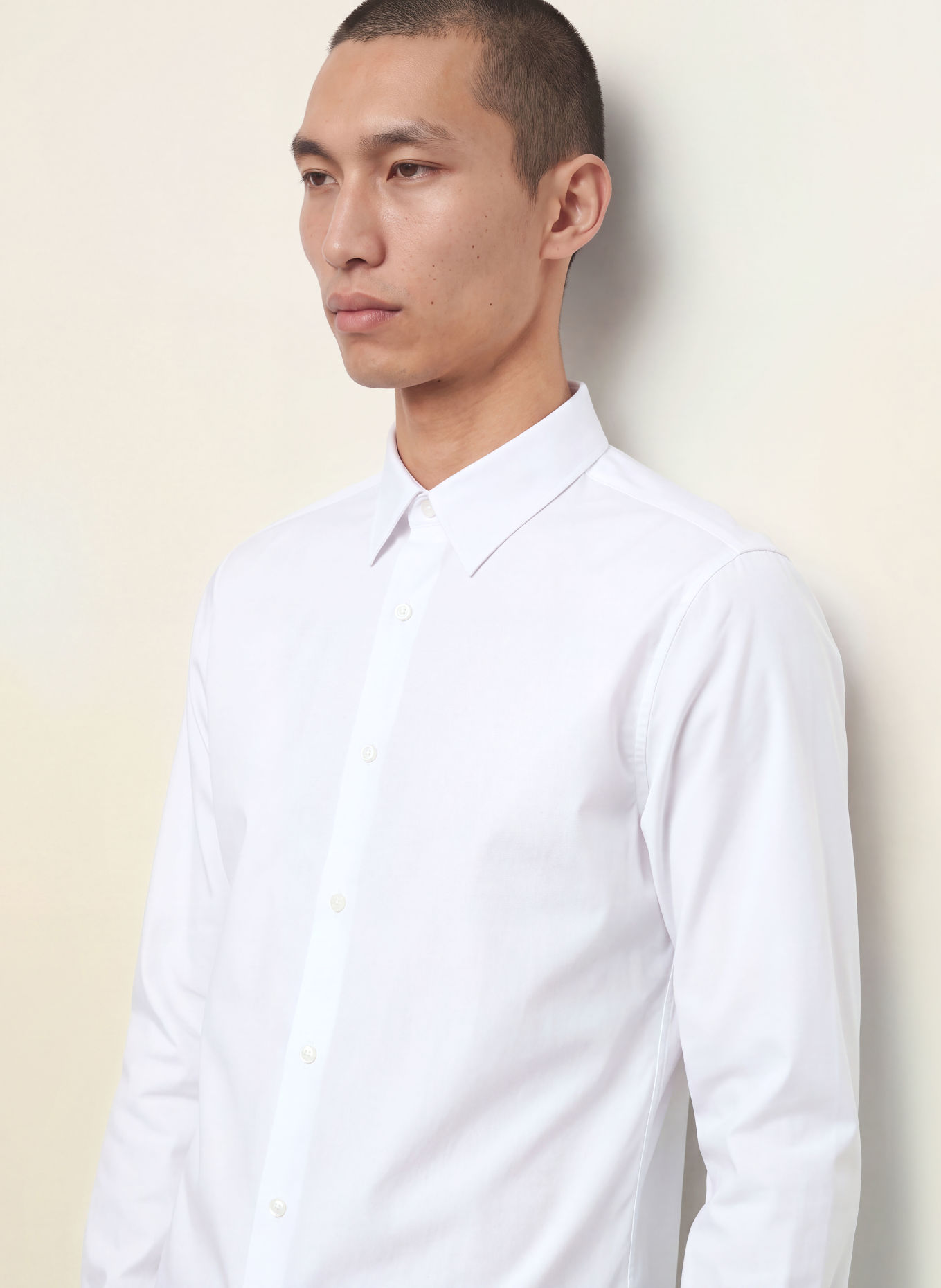 Calvin Klein Classic Fit Shirt: WHITE