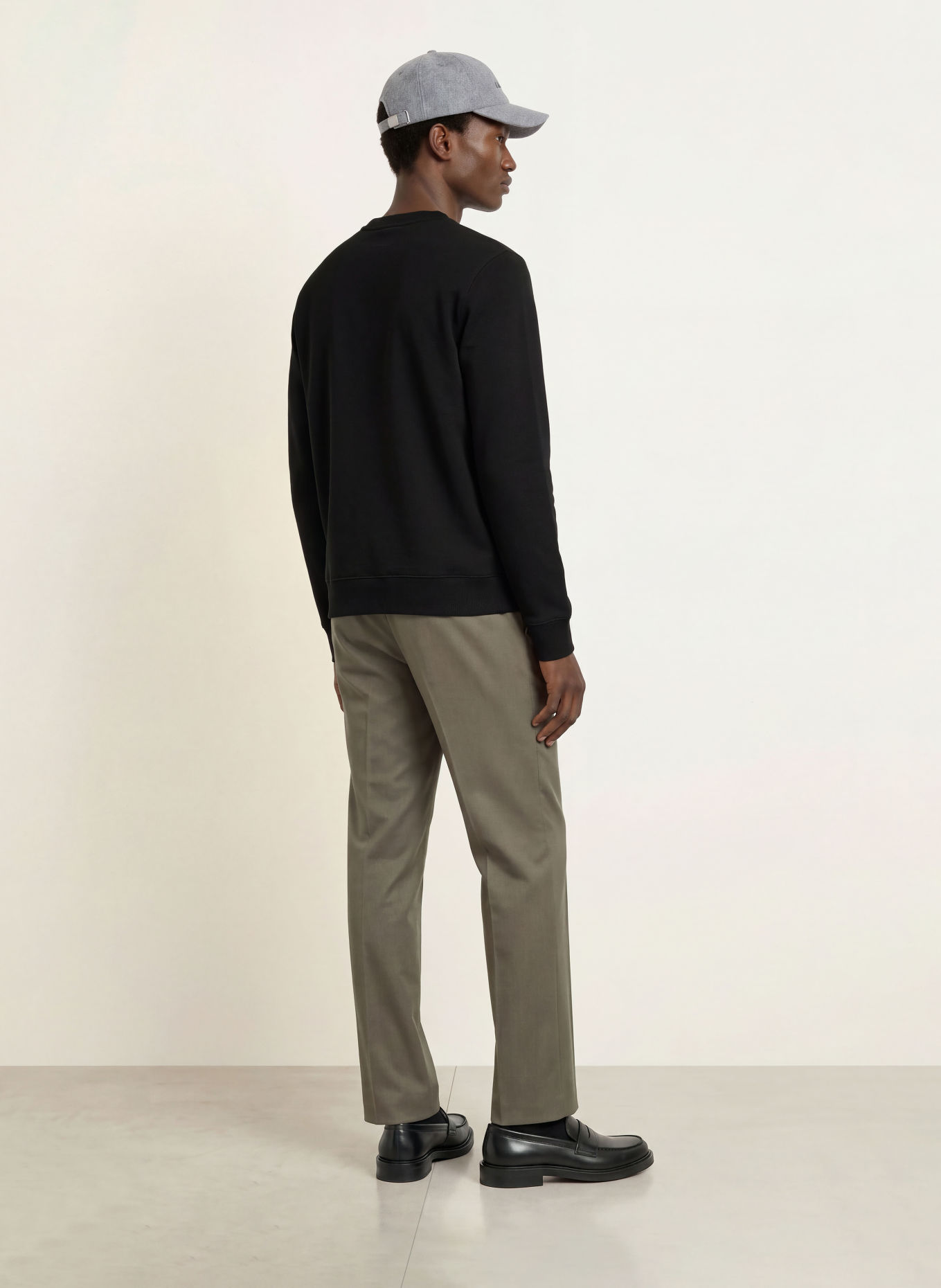 Calvin Klein Sweatshirt: BLACK