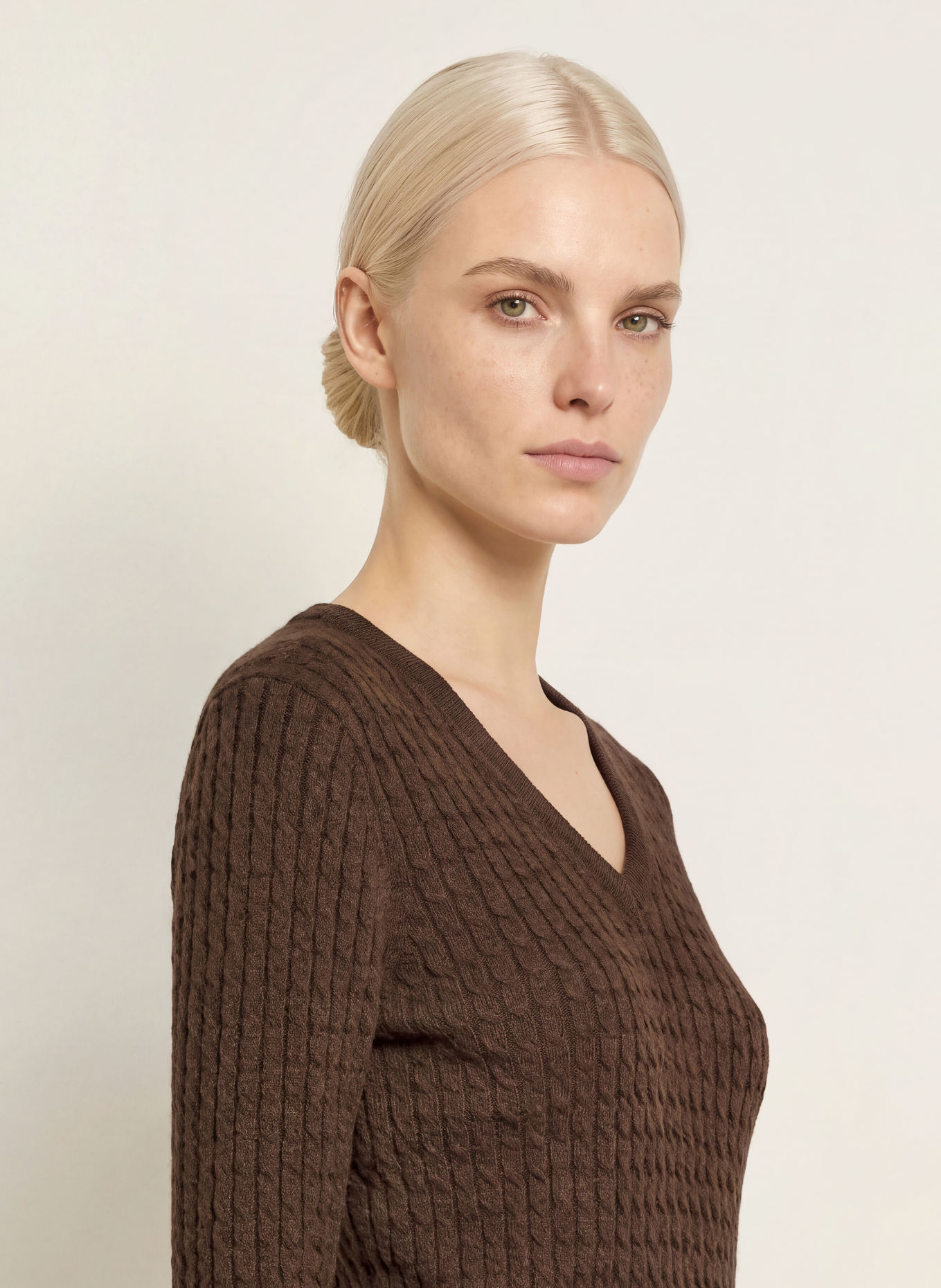 TOMMY HILFIGER Sweter: CIEMNOBRĄZOWY