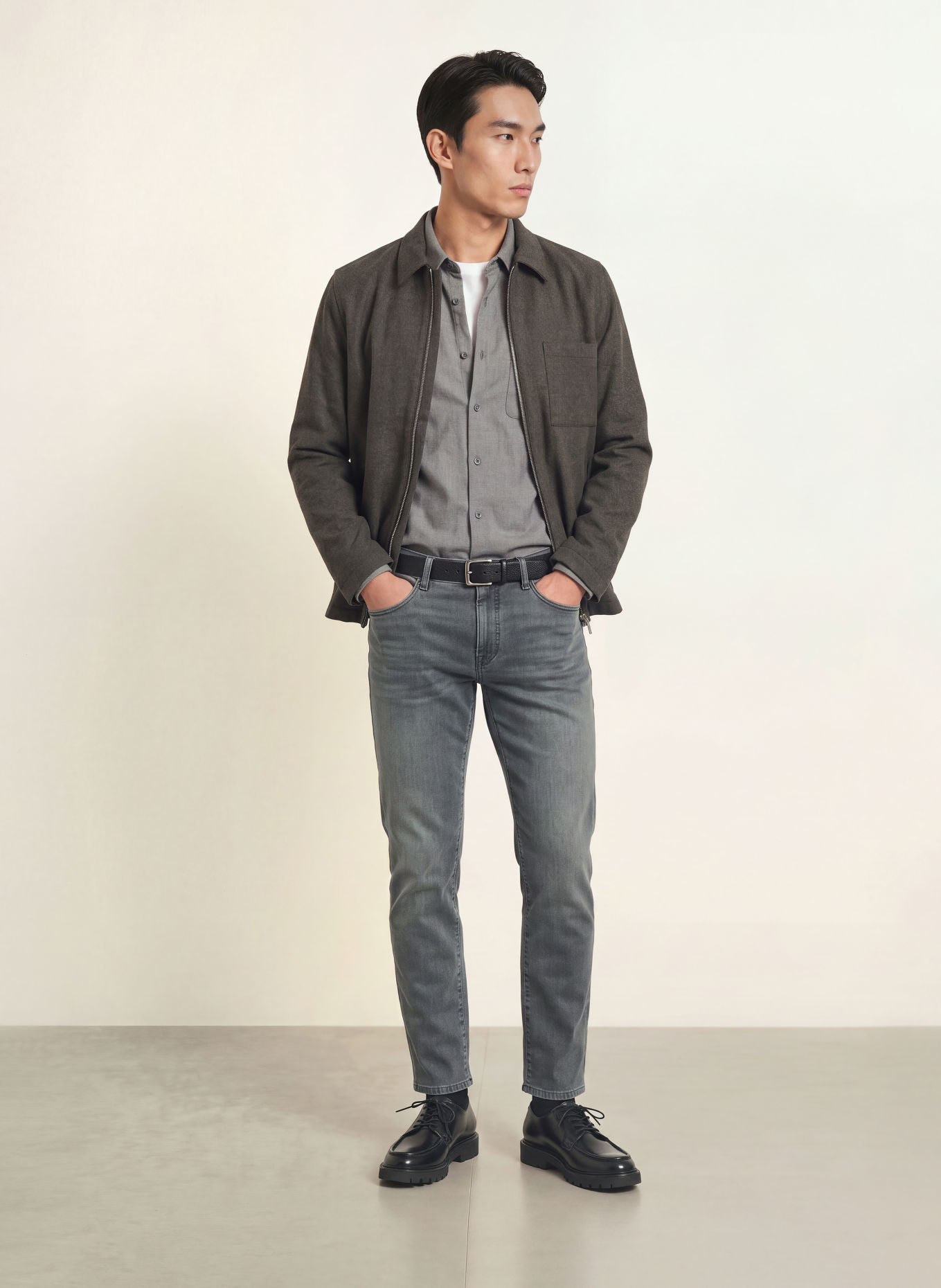 BRAX CADIZ Straight Fit Jeans: 05 GREY USED