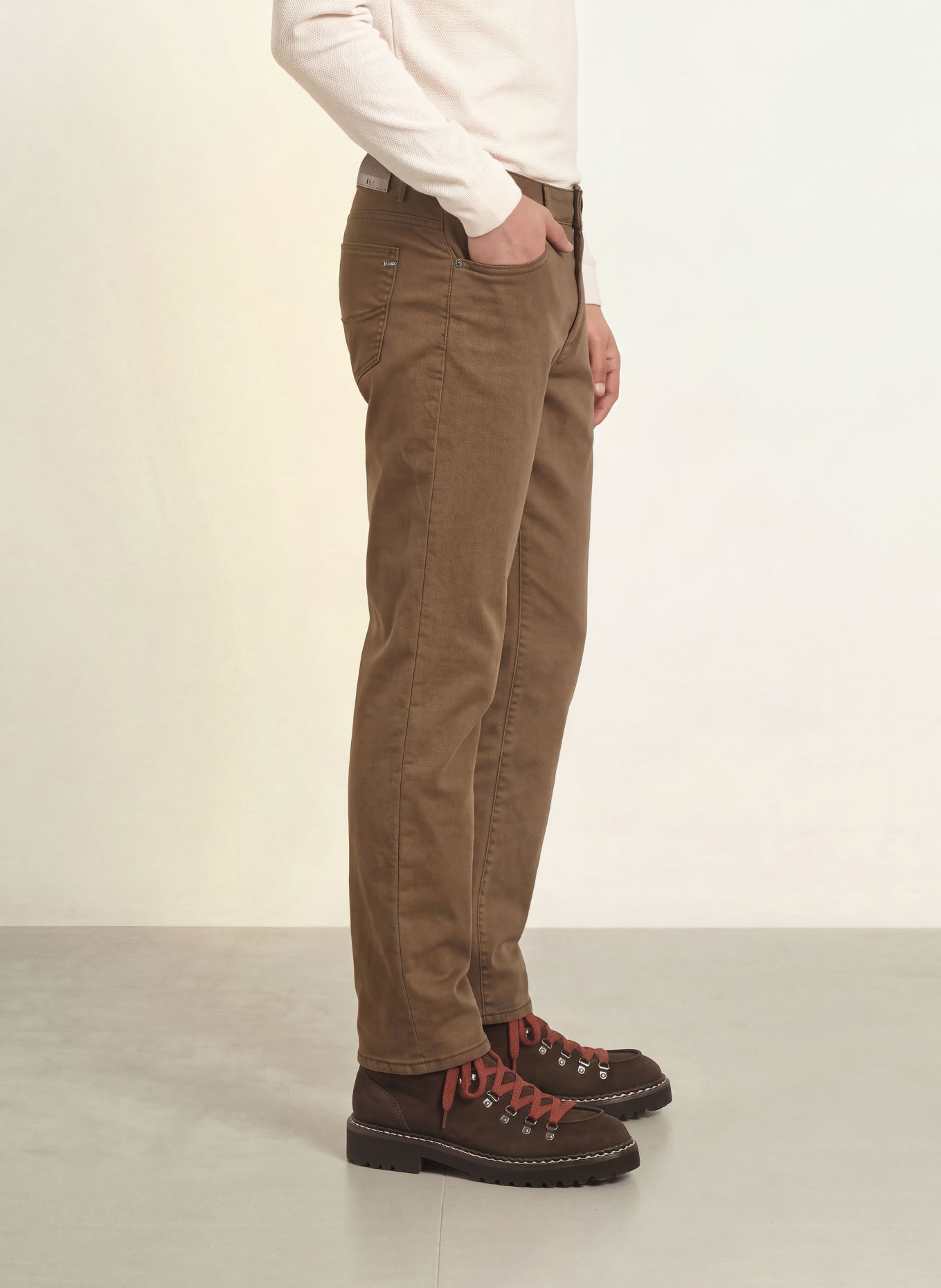 BRAX Broek CADIZ Straight Fit: 54 LIGHT CHOCOLATE