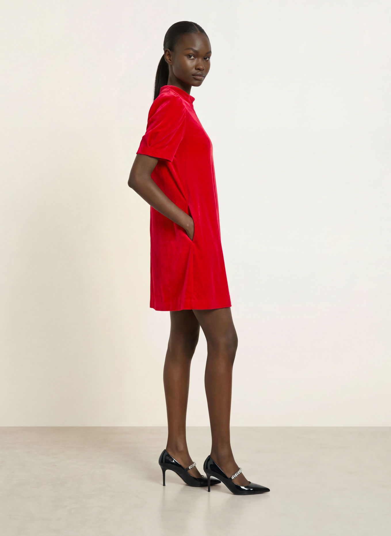 RIANI Cocktailkleid aus Samt: ROT