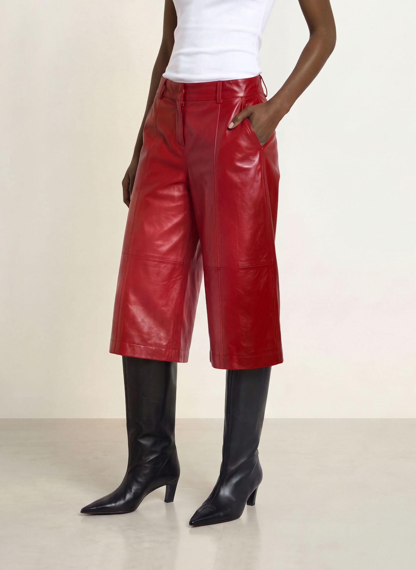 RIANI Leder-Bermudas: ROT