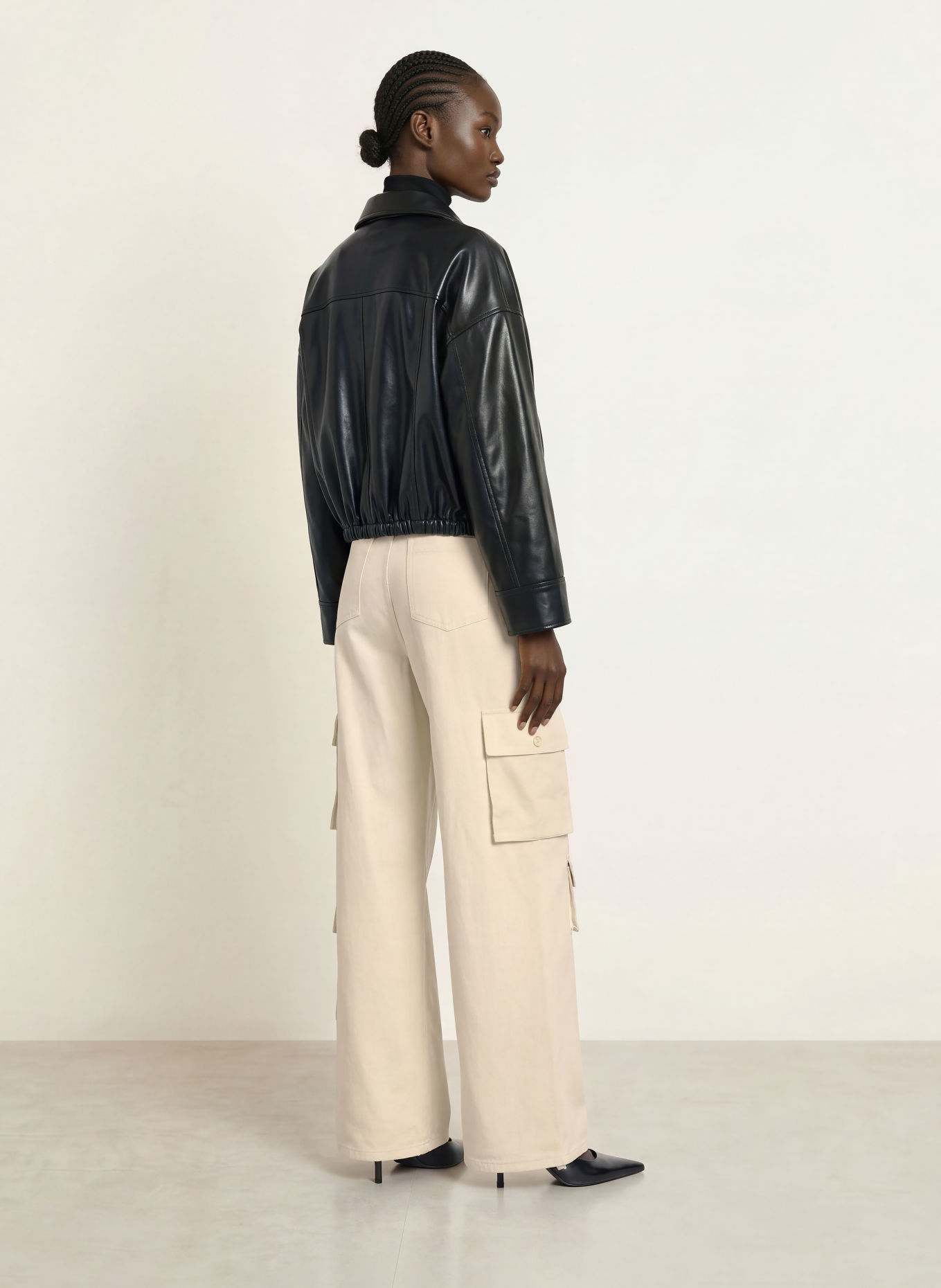 RHÚNE TOVE Cargo Trousers: BEIGE