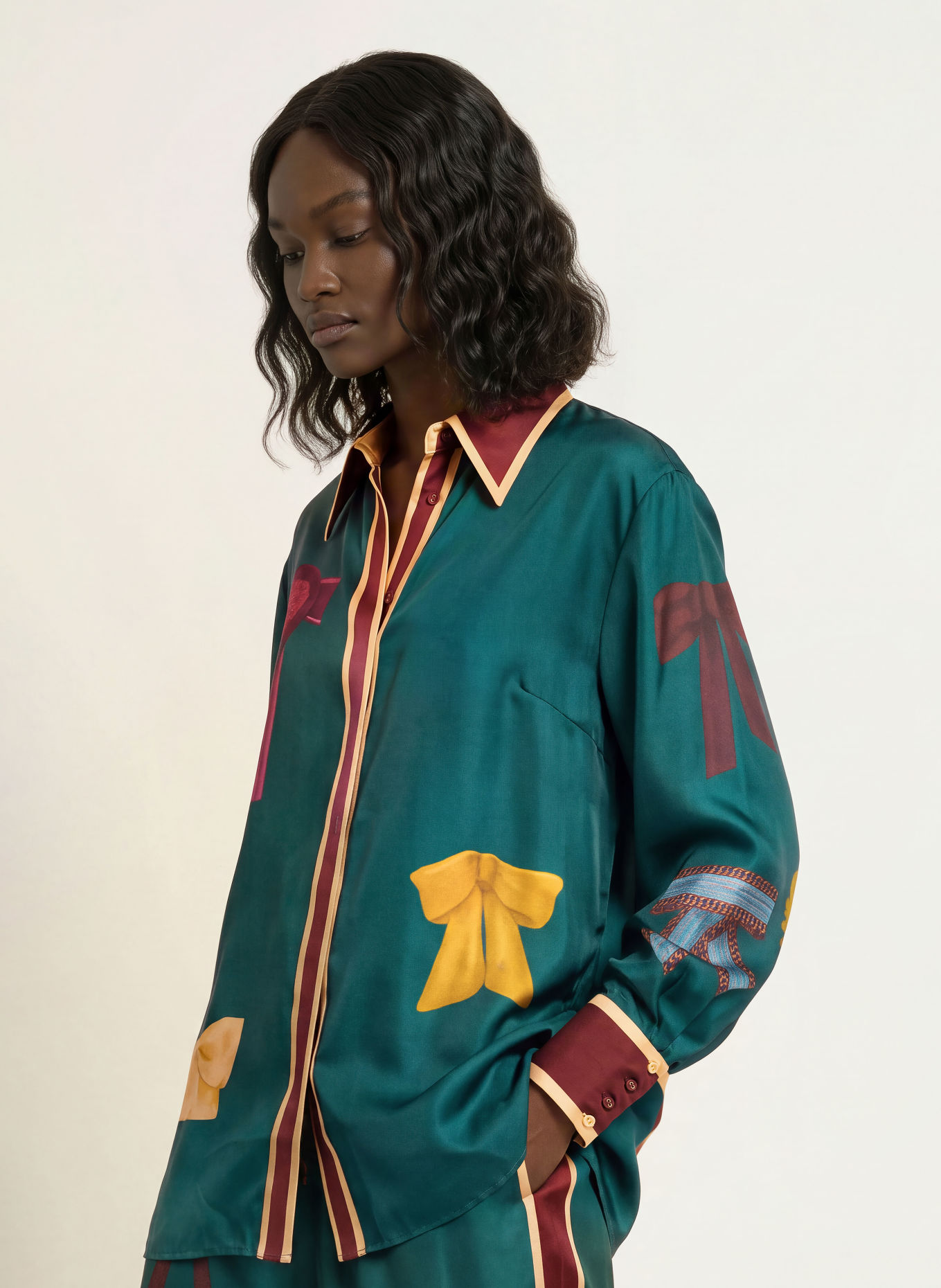 ALÉMAIS Zijden overhemdblouse ROSETTE: PETROL / GOUD / DONKERROOD