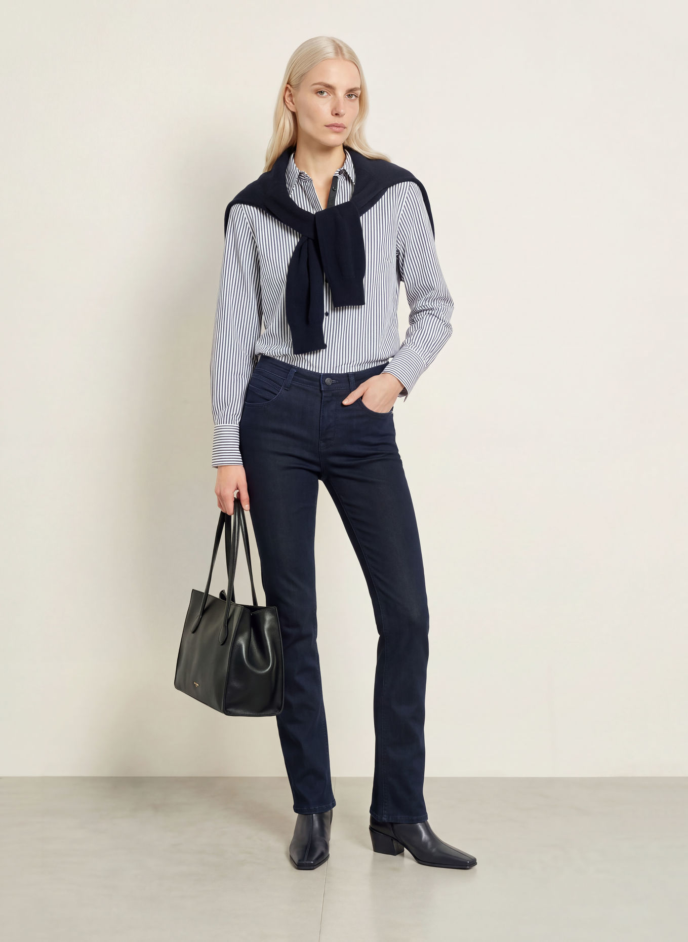 BRAX Overhemdblouse VICA GLAM: DONKERGRIJS / WIT