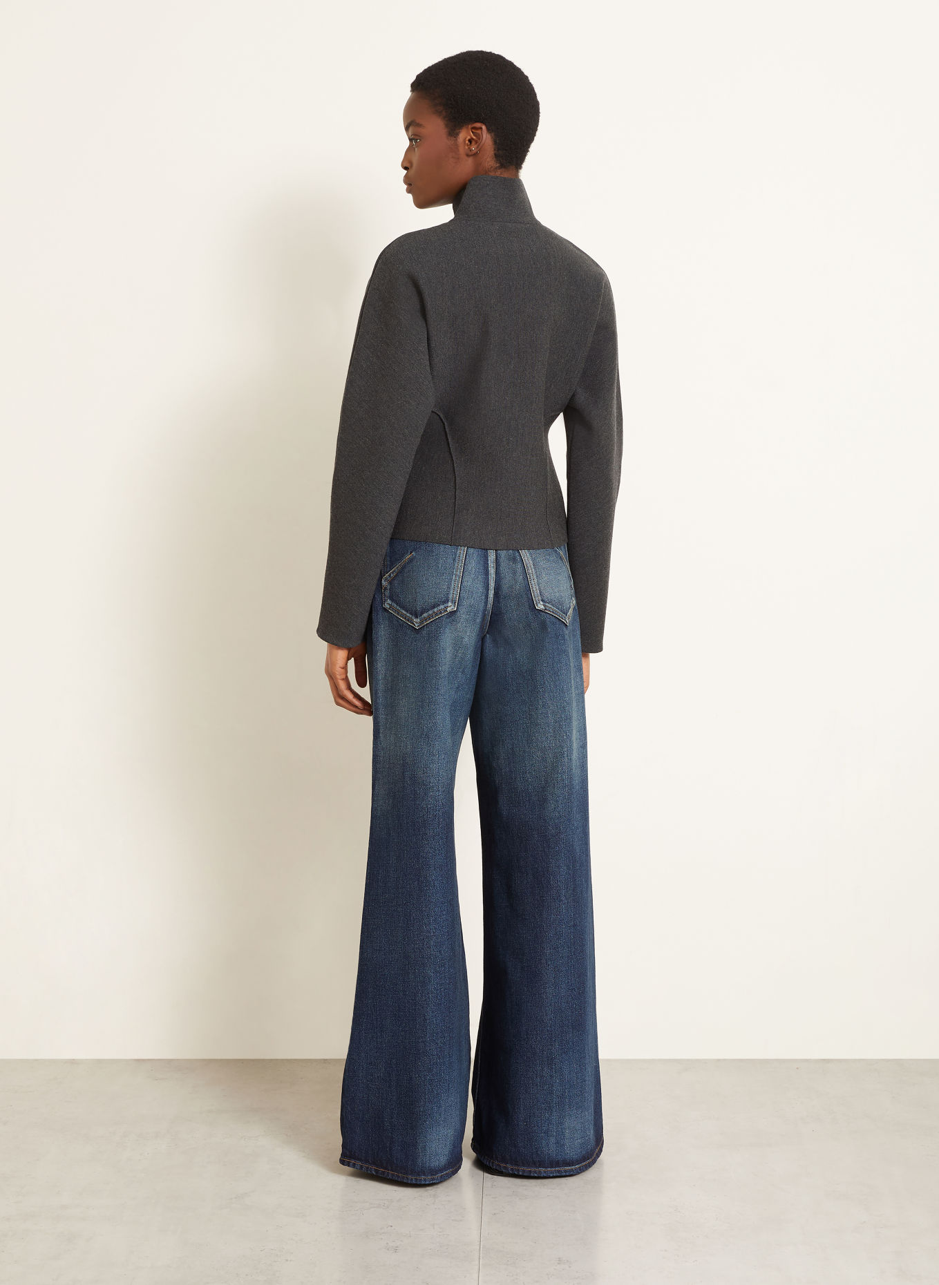 ALAÏA Sweater: DARK GRAY