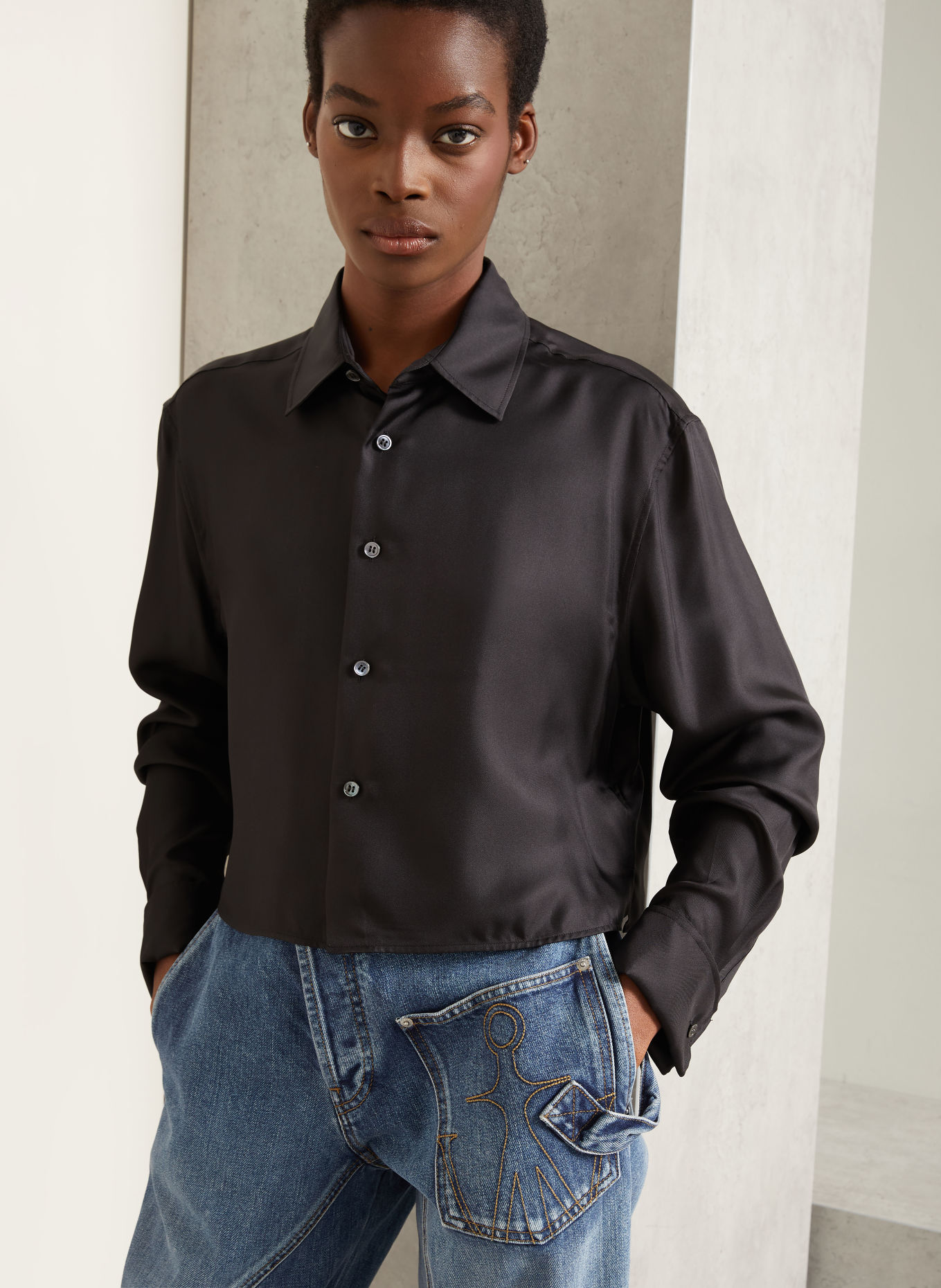 JW ANDERSON Hemdbluse aus Seide mit Umschlagmanschette: SCHWARZ