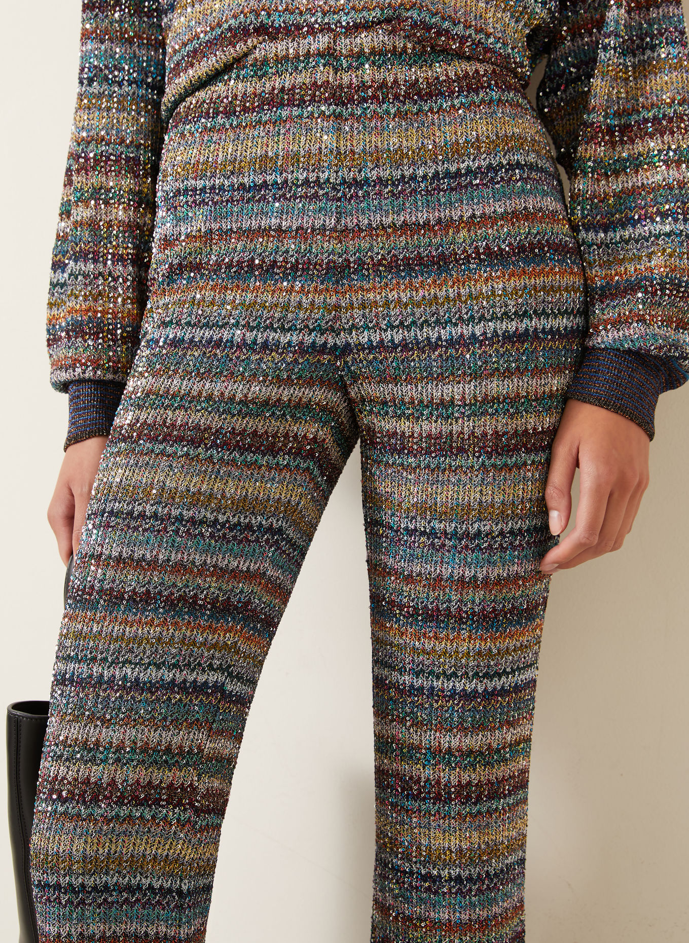 MISSONI Knitted pants with sequins and glittery yarn: LIGHT GRAY / DARK RED / DARK BLUE
