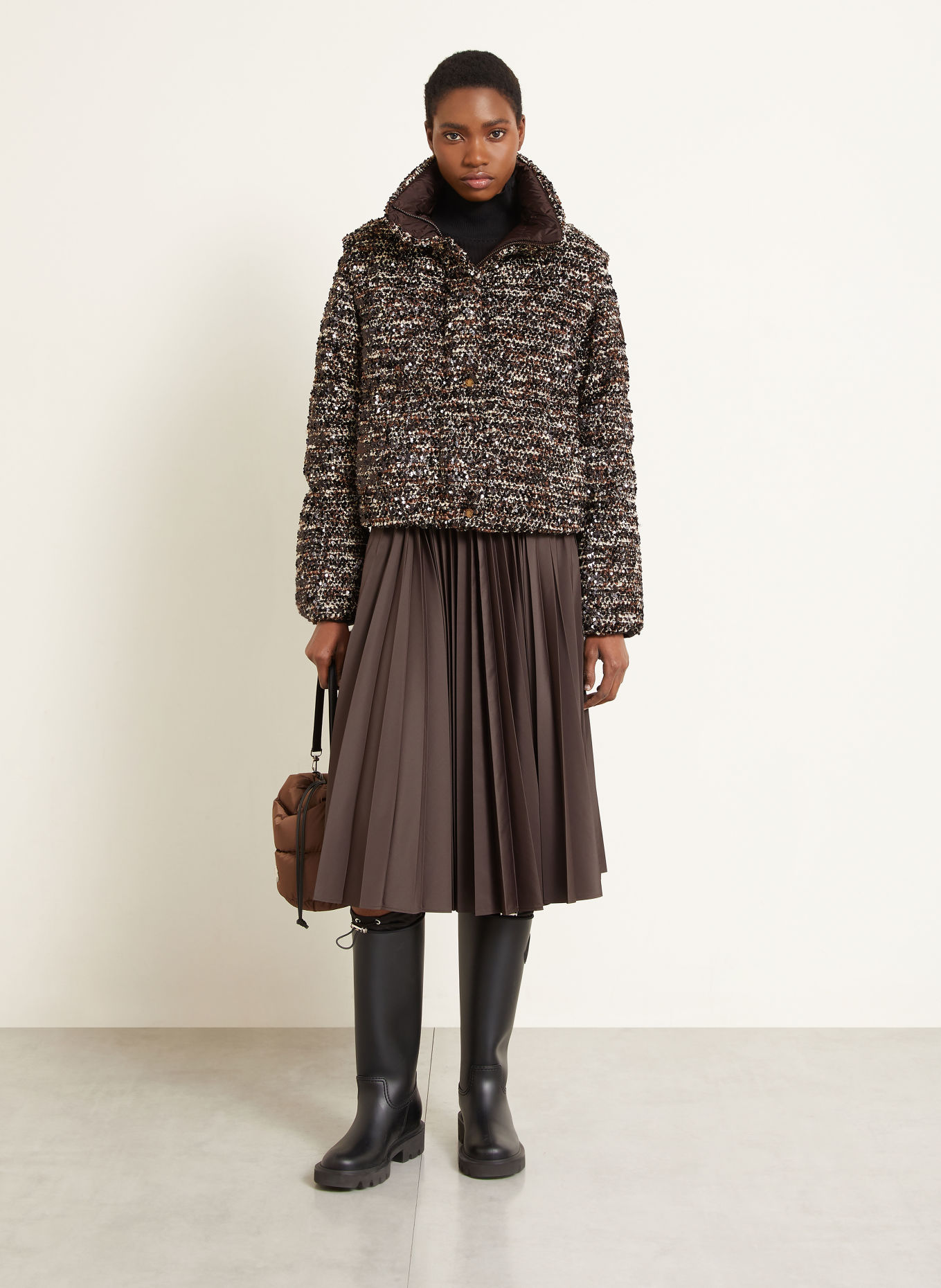 MONCLER POETIQUE down jacket in a blend of materials with removable sleeves: DARK BROWN / BEIGE / BLACK