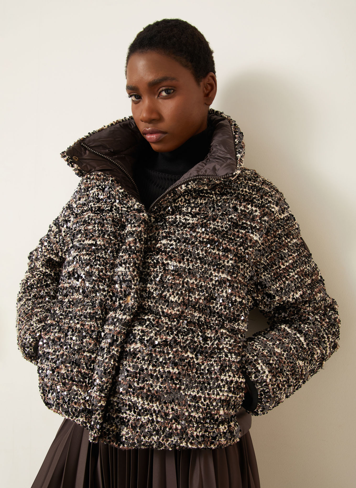 MONCLER POETIQUE down jacket in a blend of materials with removable sleeves: DARK BROWN / BEIGE / BLACK